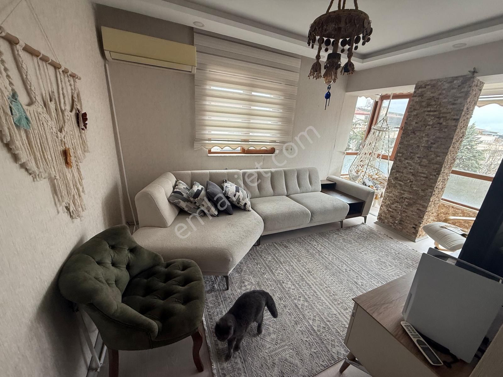 Es -as'tan Topçu Mh.de Kaçırılmayacak Fırsat Daire Cadde Üstü Masrafsız 3.kat Satılık Daire - Görsel 2