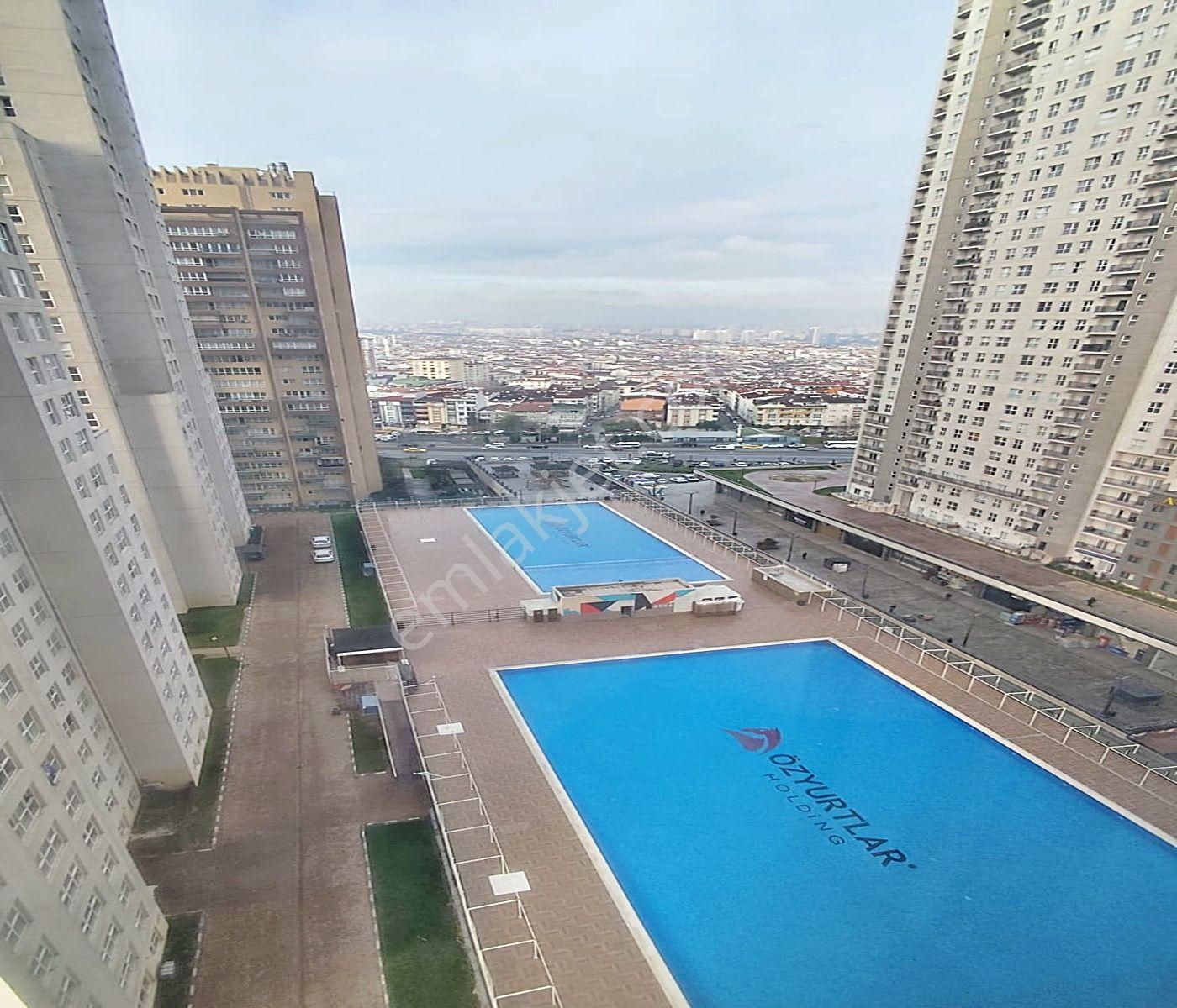 Şahane Yapı'dan Site İçerisinde Kiralık 2+1 Daire