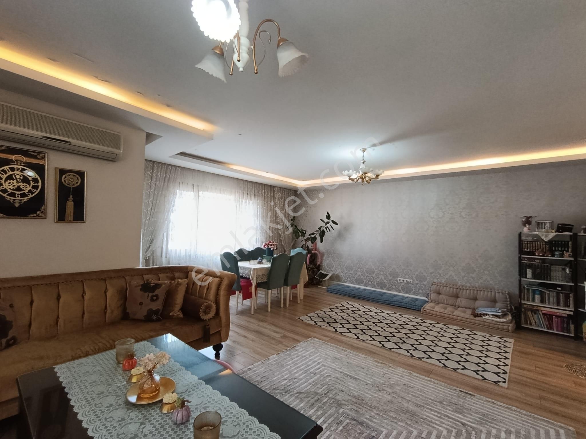 Bahçelievler Mahallesi Nezih Bölgesinde 4+1 Geniş Satılık Daire - Görsel 6