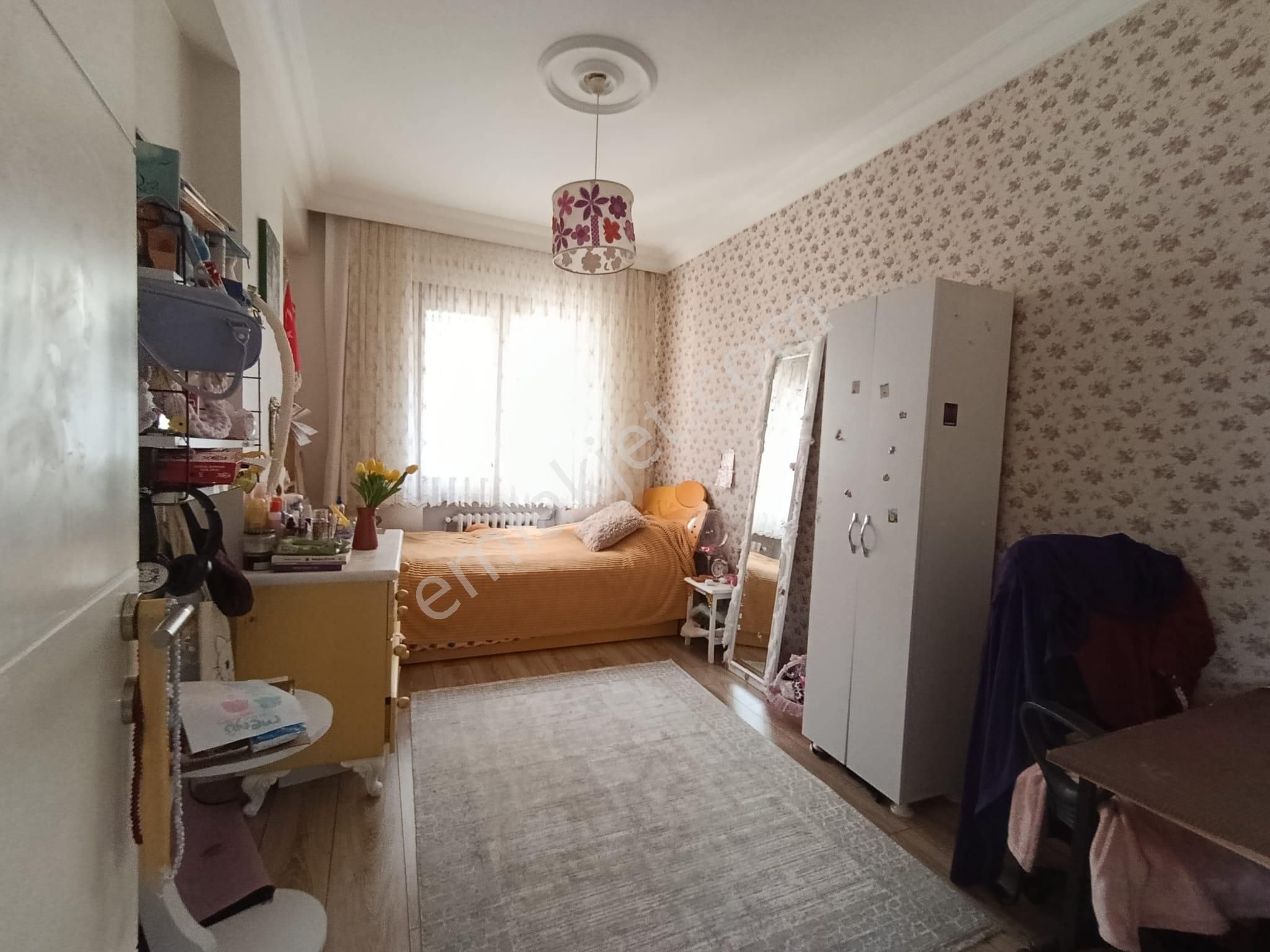 Bahçelievler Mahallesi Nezih Bölgesinde 4+1 Geniş Satılık Daire - Görsel 19