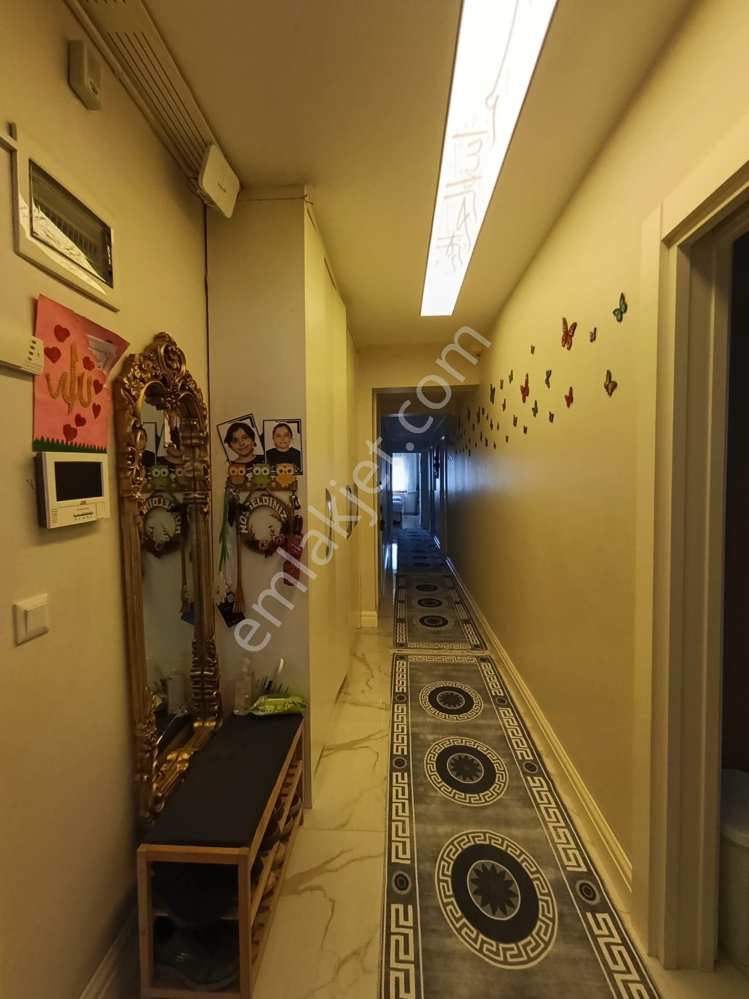 Bahçelievler Mahallesi Nezih Bölgesinde 4+1 Geniş Satılık Daire - Görsel 23