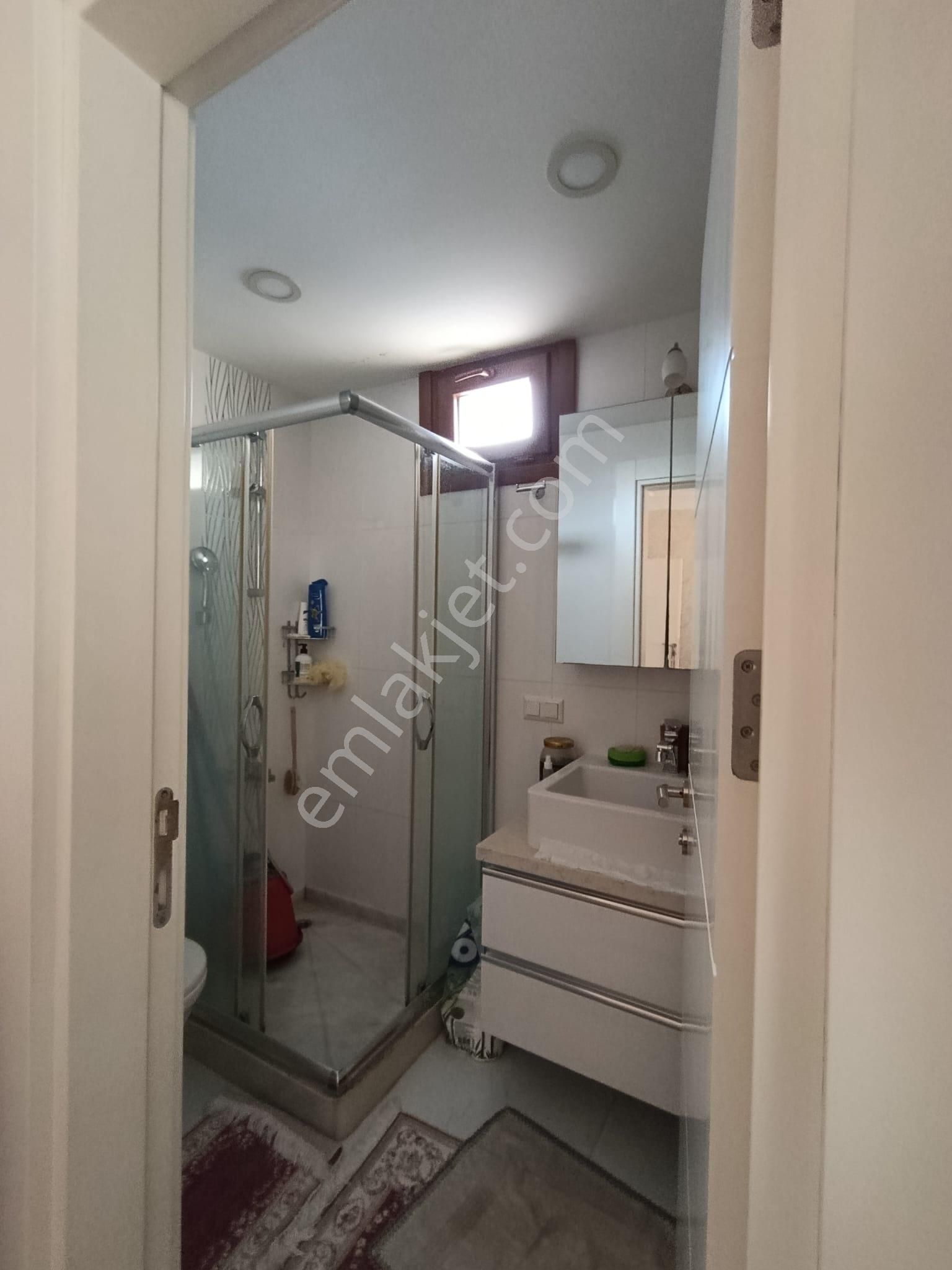 Bahçelievler Mahallesi Nezih Bölgesinde 4+1 Geniş Satılık Daire - Görsel 26