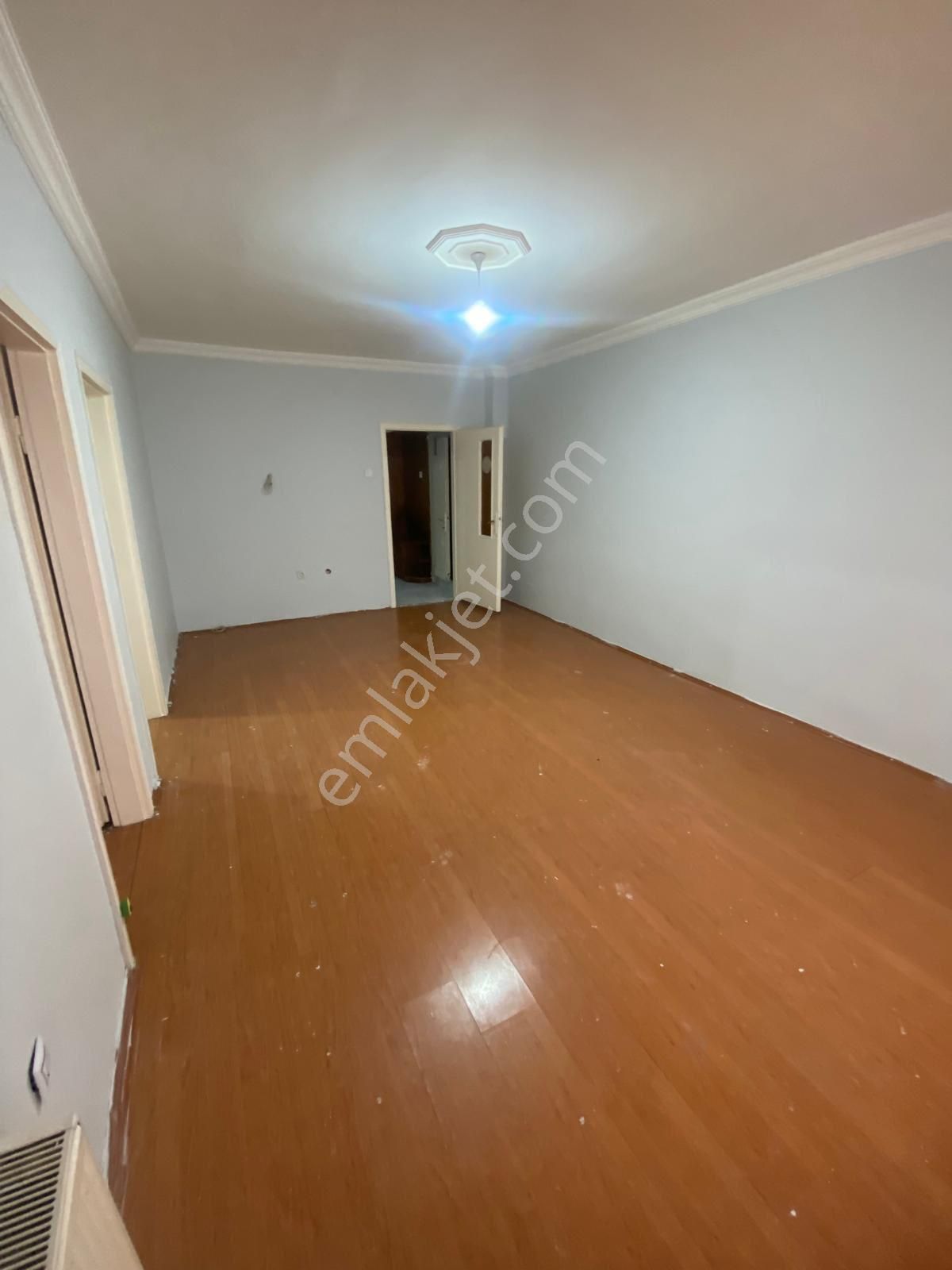 Çiçekli Mahallesinde 3+1 Kot1 Satılık Daire - Görsel 3