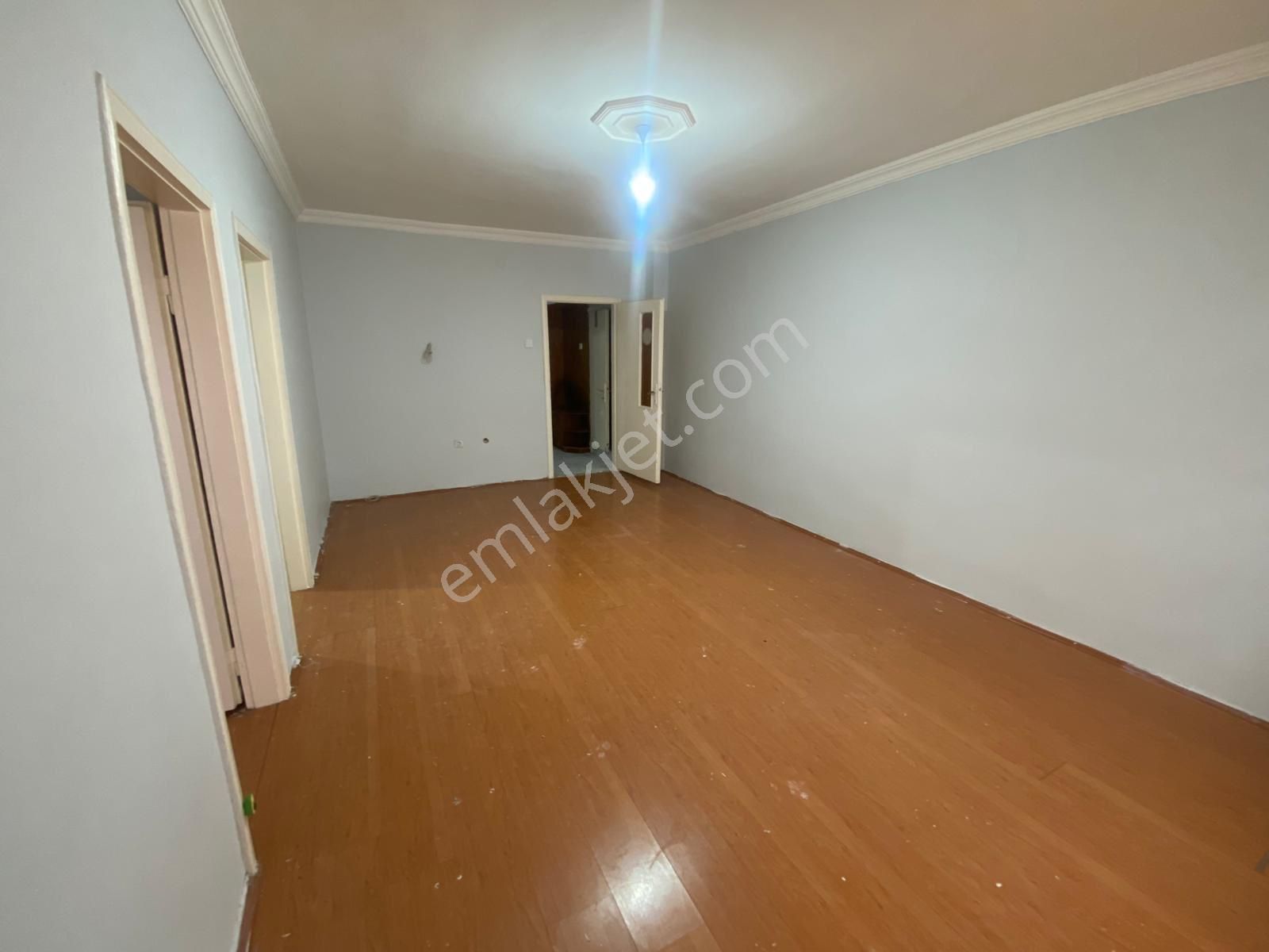 Çiçekli Mahallesinde 3+1 Kot1 Satılık Daire - Görsel 5