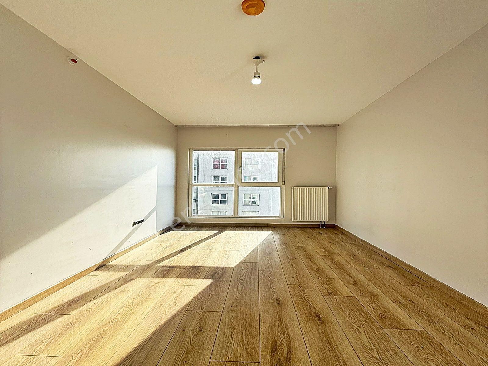 Havuzlu 7/24 Güvenlikli Site İçinde 2+1 Şehir Manzaralı Kiralık Daire!!! - Görsel 11