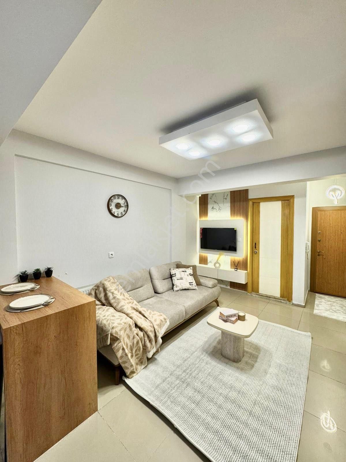 Arakat Asansörlü Sıfır Eşyalı Lüx Konseptli 1+1 Satılık Apart - Görsel 13