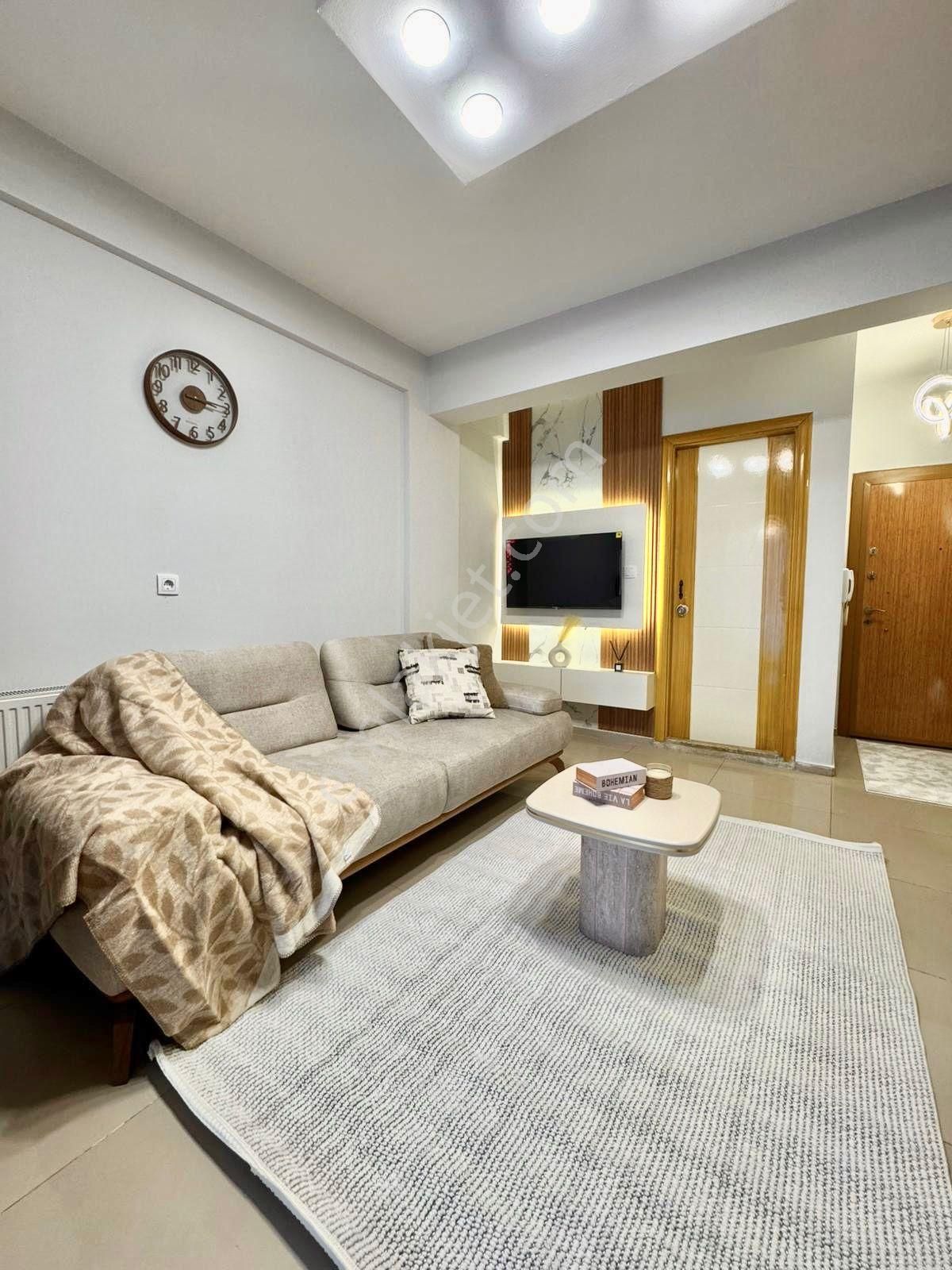 Arakat Asansörlü Sıfır Eşyalı Lüx Konseptli 1+1 Satılık Apart - Görsel 15