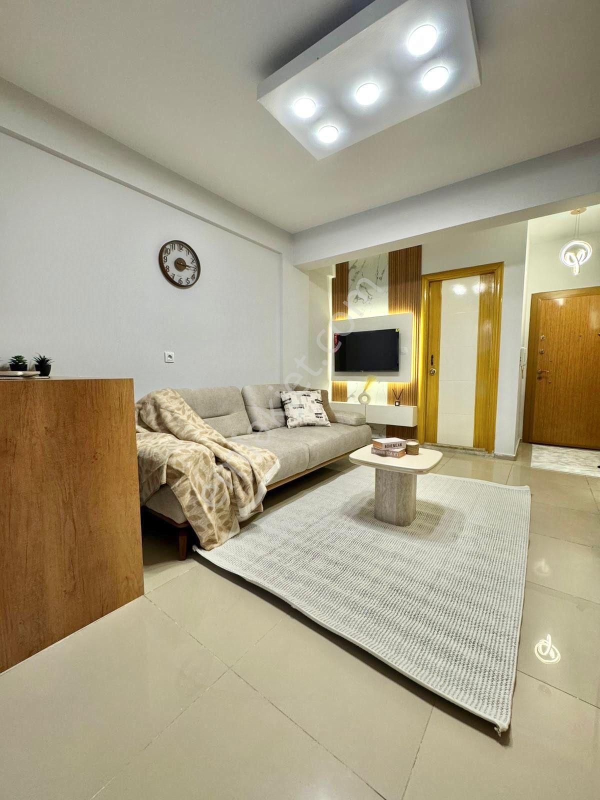 Arakat Asansörlü Sıfır Eşyalı Lüx Konseptli 1+1 Satılık Apart - Görsel 2