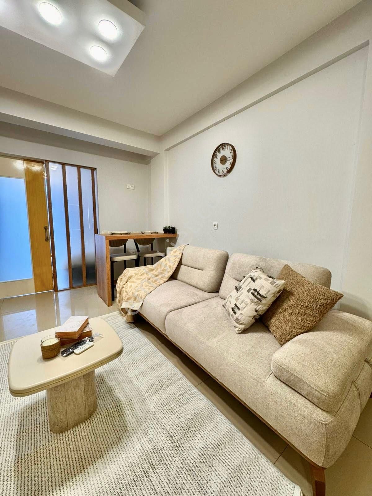 Arakat Asansörlü Sıfır Eşyalı Lüx Konseptli 1+1 Satılık Apart - Görsel 19