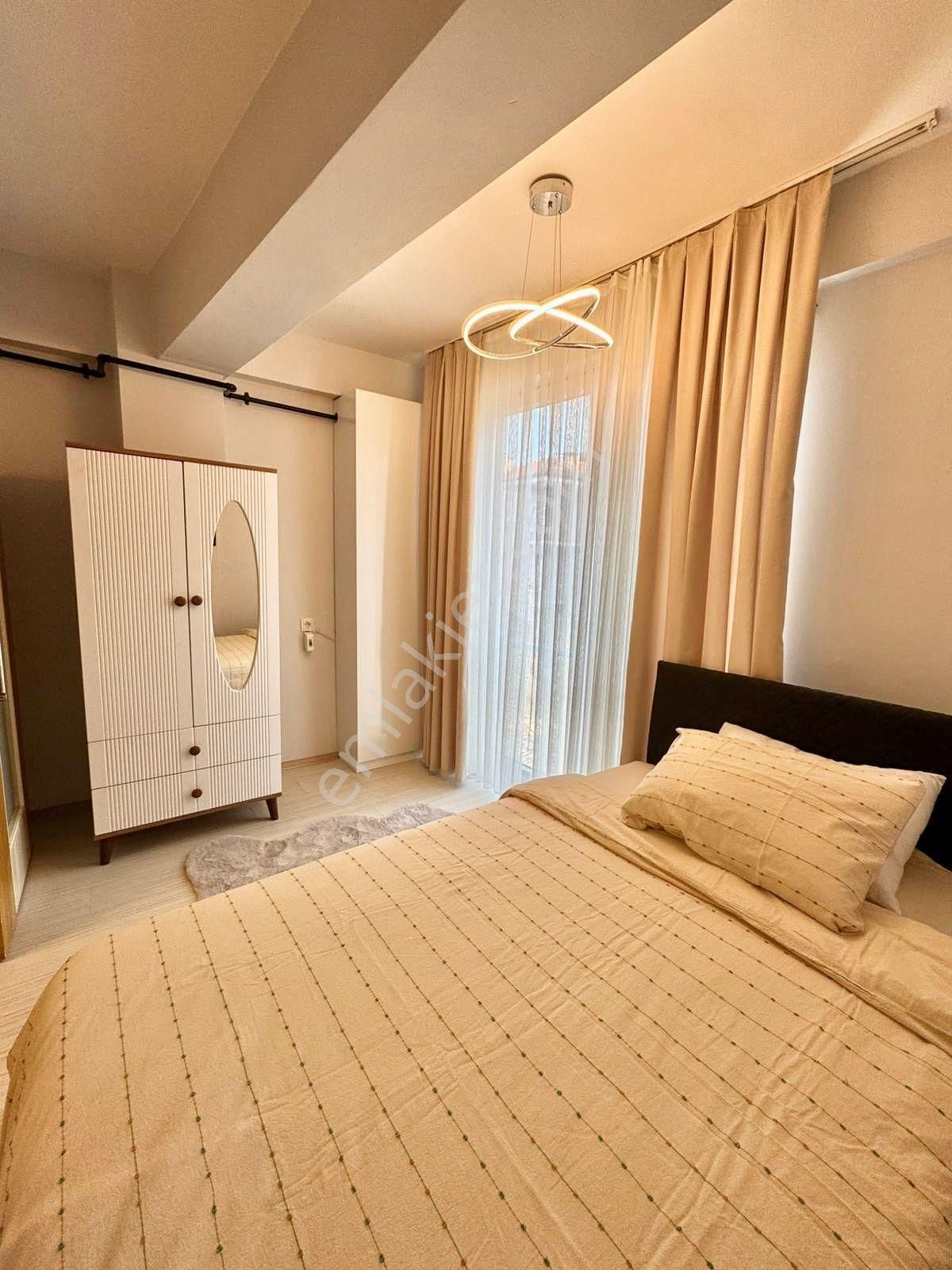 Arakat Asansörlü Sıfır Eşyalı Lüx Konseptli 1+1 Satılık Apart - Görsel 3