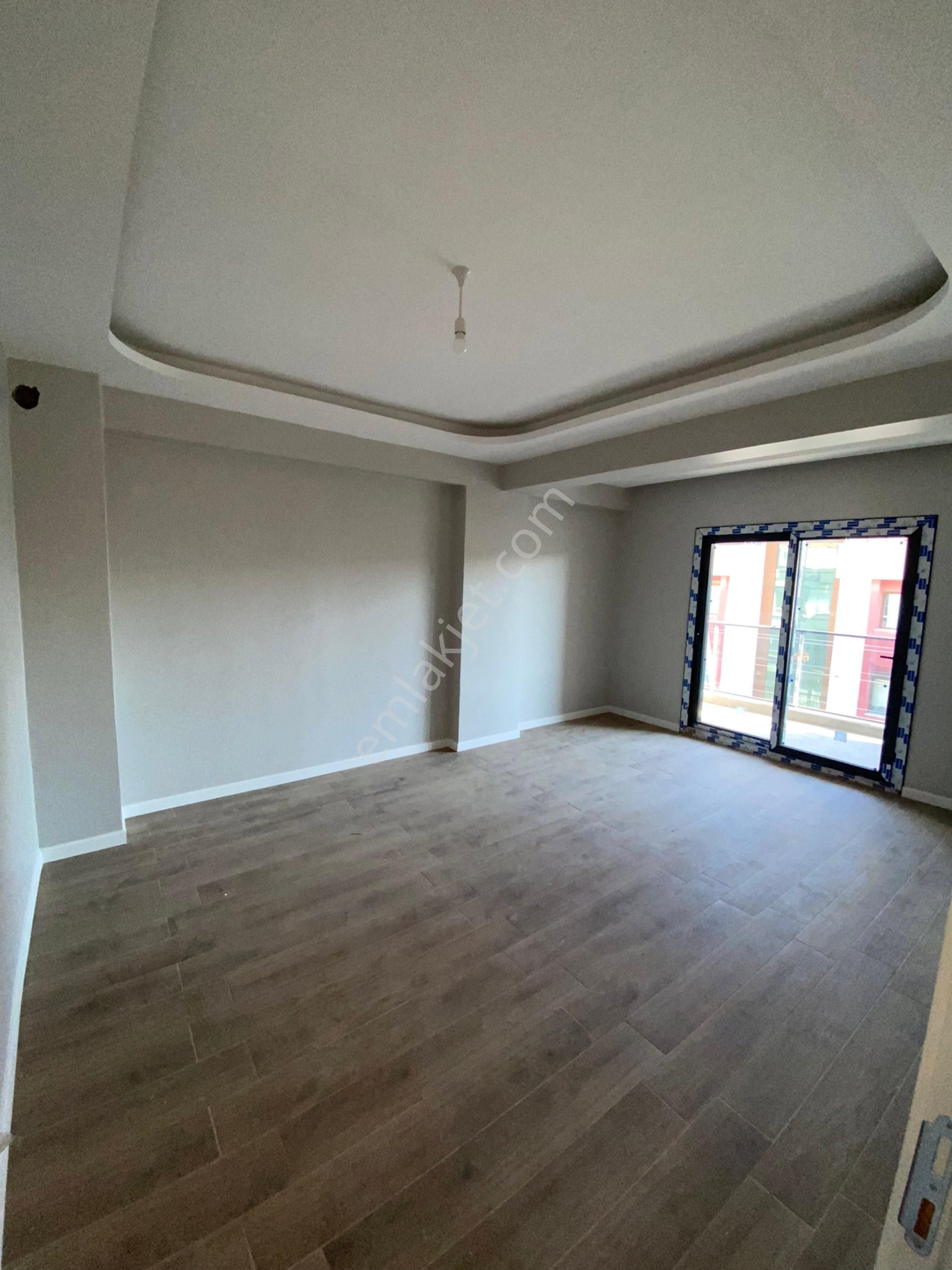 Merkez Gayrimenkulden Satılık 2+1 Ebeveyn Banyolu Çarşıya Yakın Daire - Görsel 6