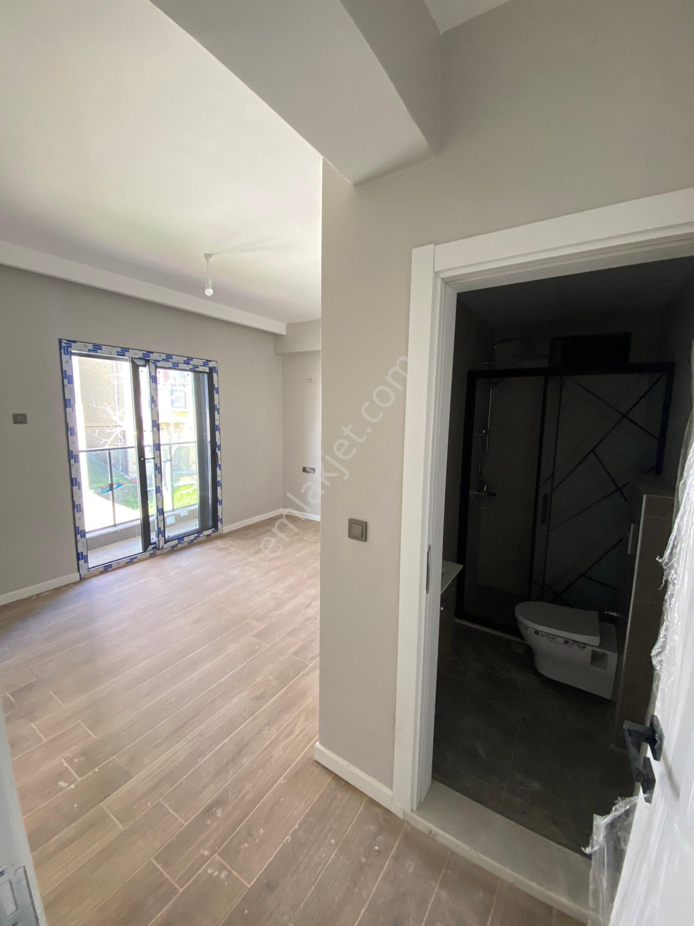 Merkez Gayrimenkulden Satılık 2+1 Ebeveyn Banyolu Çarşıya Yakın Daire - Görsel 12