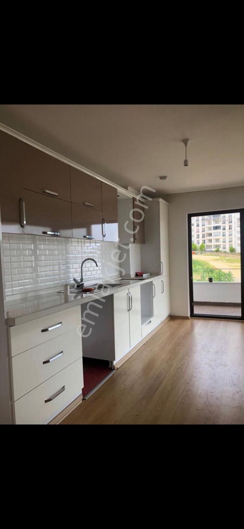 Trabzon Kaşüstü'nde Satılık 3+1 Eşyalı Daire - Görsel 3