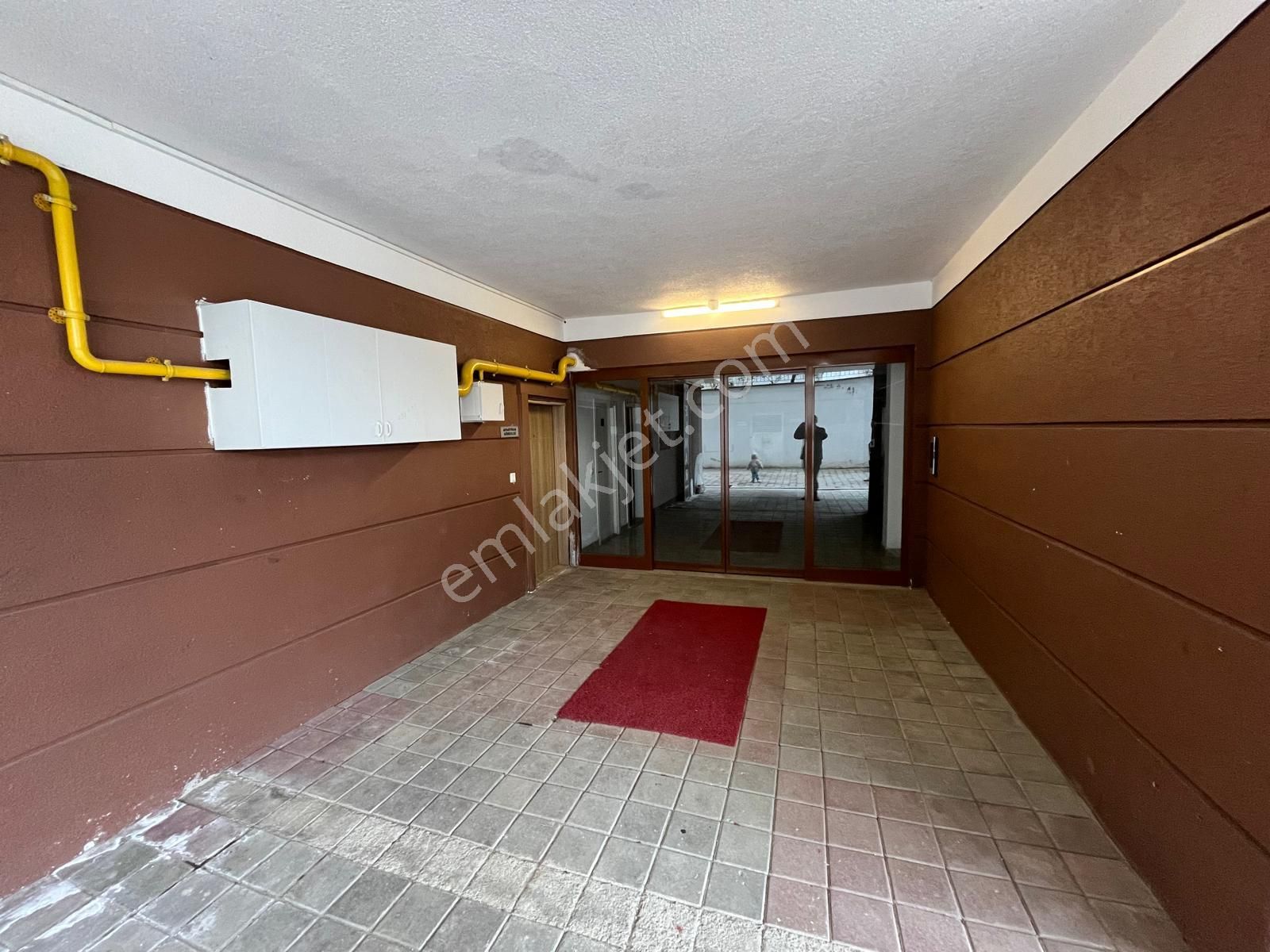 Trabzon Kaşüstü'nde Satılık 3+1 Eşyalı Daire - Görsel 21