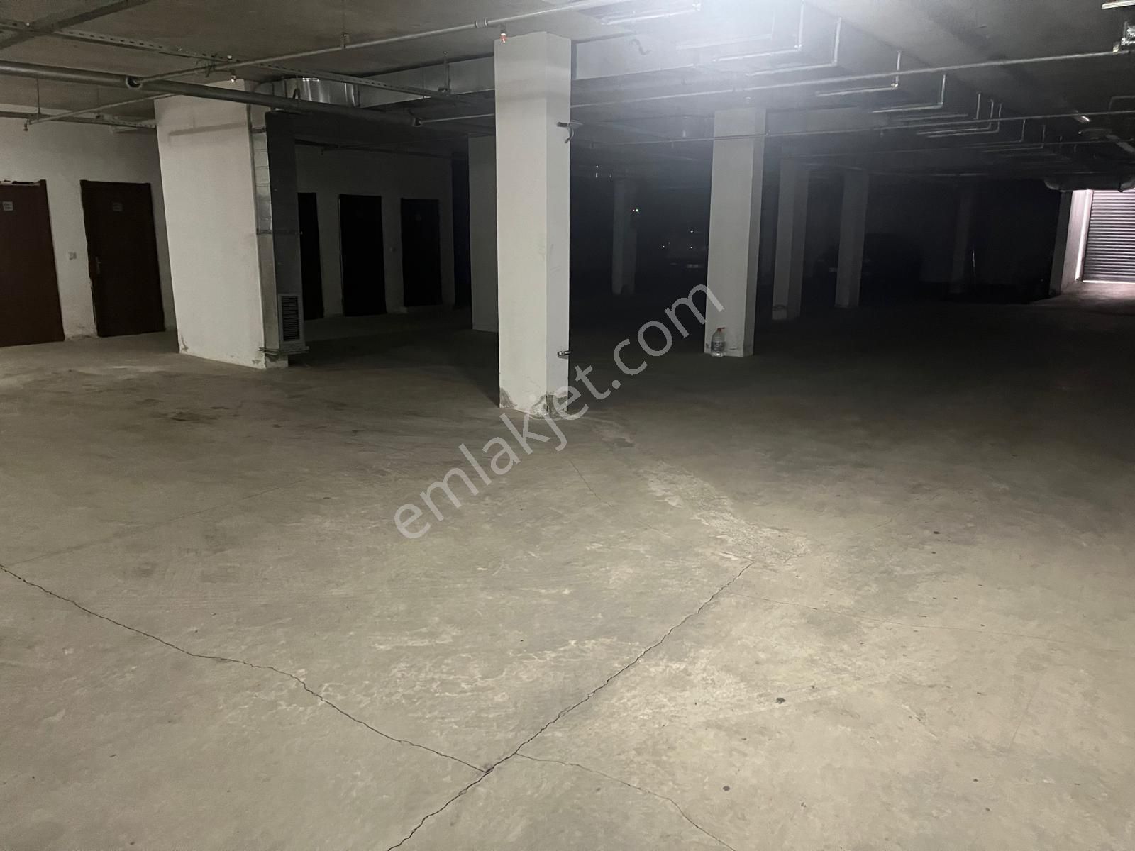 Trabzon Kaşüstü'nde Satılık 3+1 Eşyalı Daire - Görsel 28