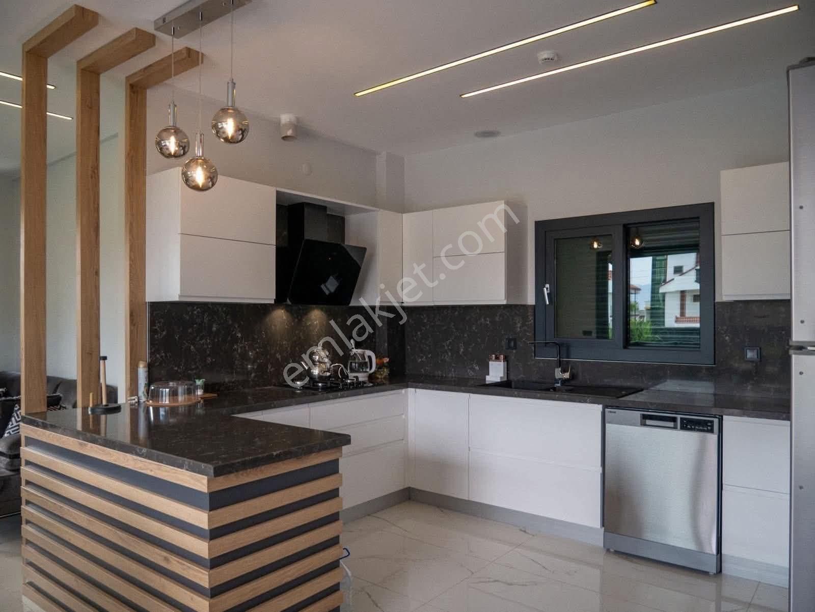 Kuşadası Değirmendere Bölgesinde Satılık Müstakil Villa - Görsel 6