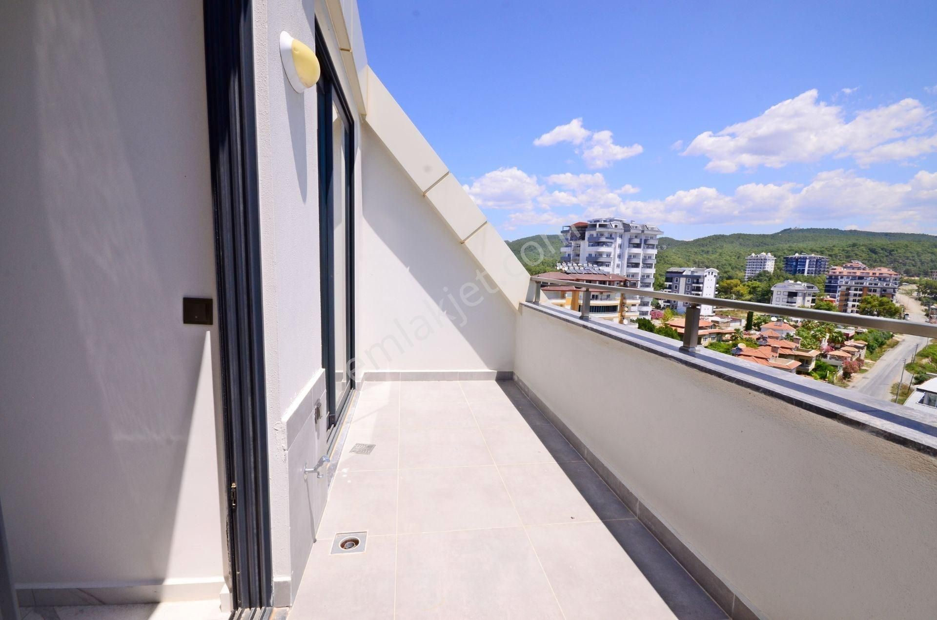 Alanya Avsallar’da Satılık 2+1 Penthouse – Zengin Sosyal Aktiviteli Lüks Site - Görsel 14