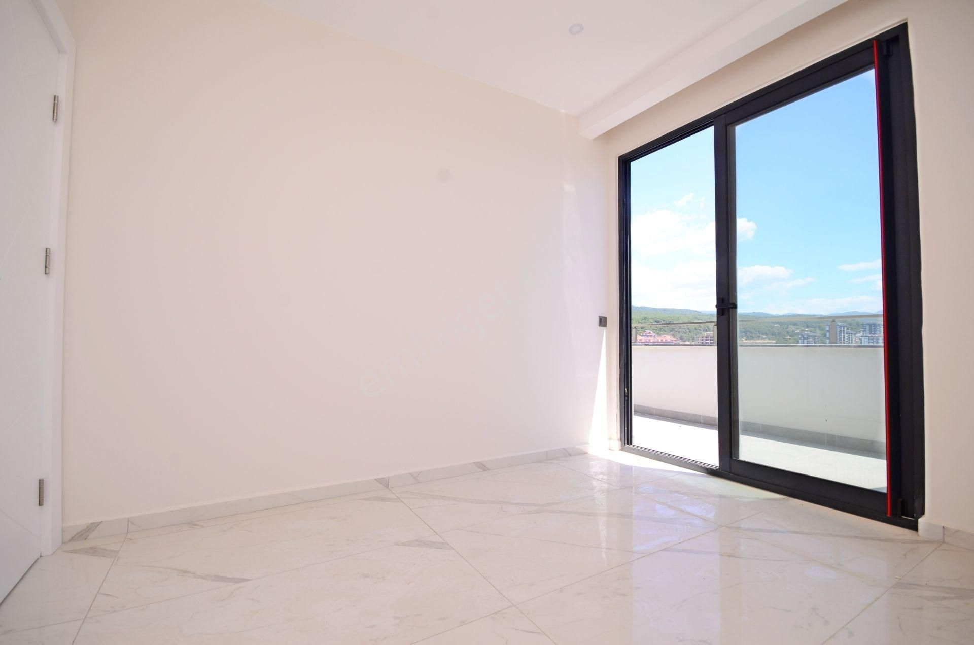 Alanya Avsallar’da Satılık 2+1 Penthouse – Zengin Sosyal Aktiviteli Lüks Site - Görsel 6