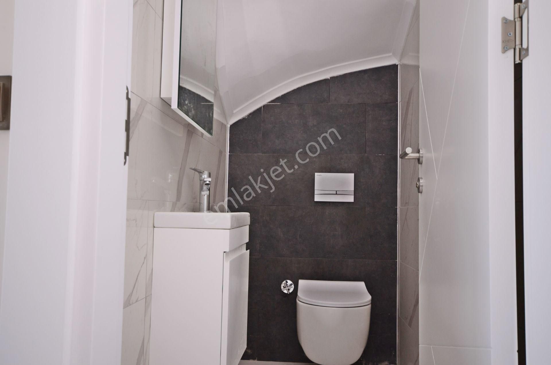 Alanya Avsallar’da Satılık 2+1 Penthouse – Zengin Sosyal Aktiviteli Lüks Site - Görsel 11