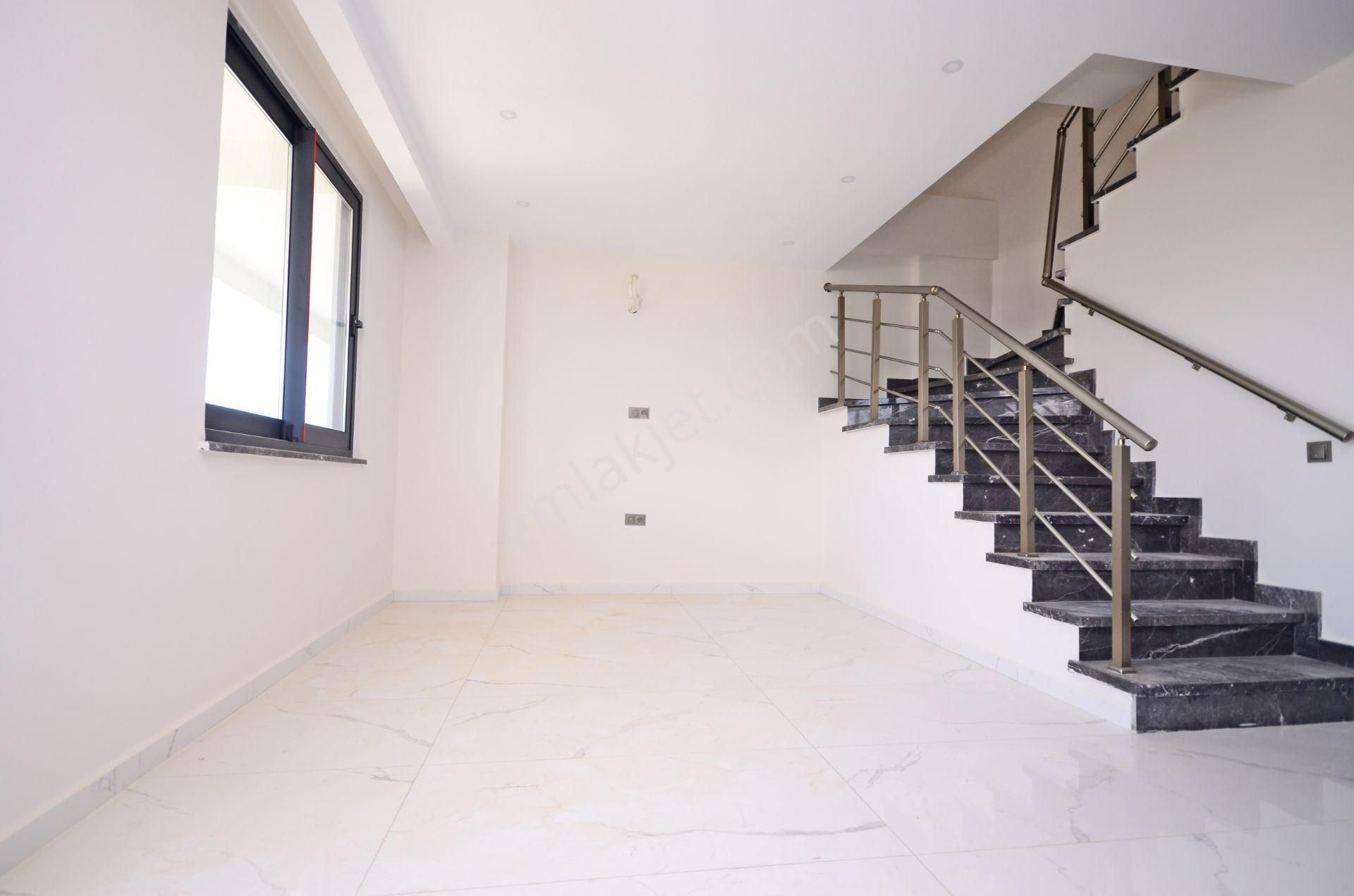 Alanya Avsallar’da Satılık 2+1 Penthouse – Zengin Sosyal Aktiviteli Lüks Site - Görsel 5