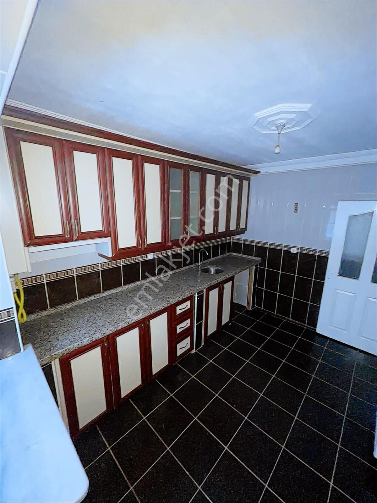 Sultangazi Uğurmumcuda 2+1 | 96 M² Çift Balkonlu Kiralık Daire - Görsel 9