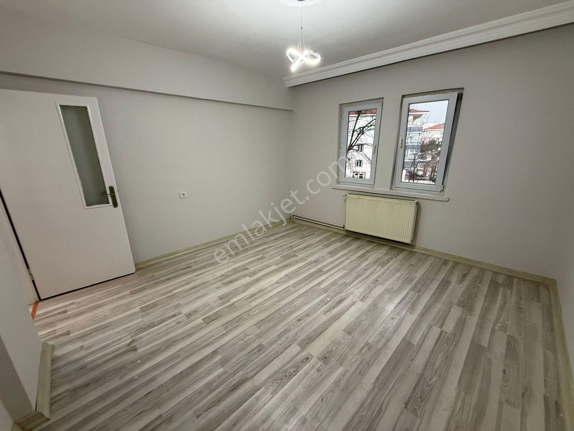 Bilgen Vatan'dan Uyanış'ta Evcil Hayvanlar Parkı Yanı Cadde Üzeri Lüks Yapılı 1. Kat Ön Cephe 3+1 - Görsel 21