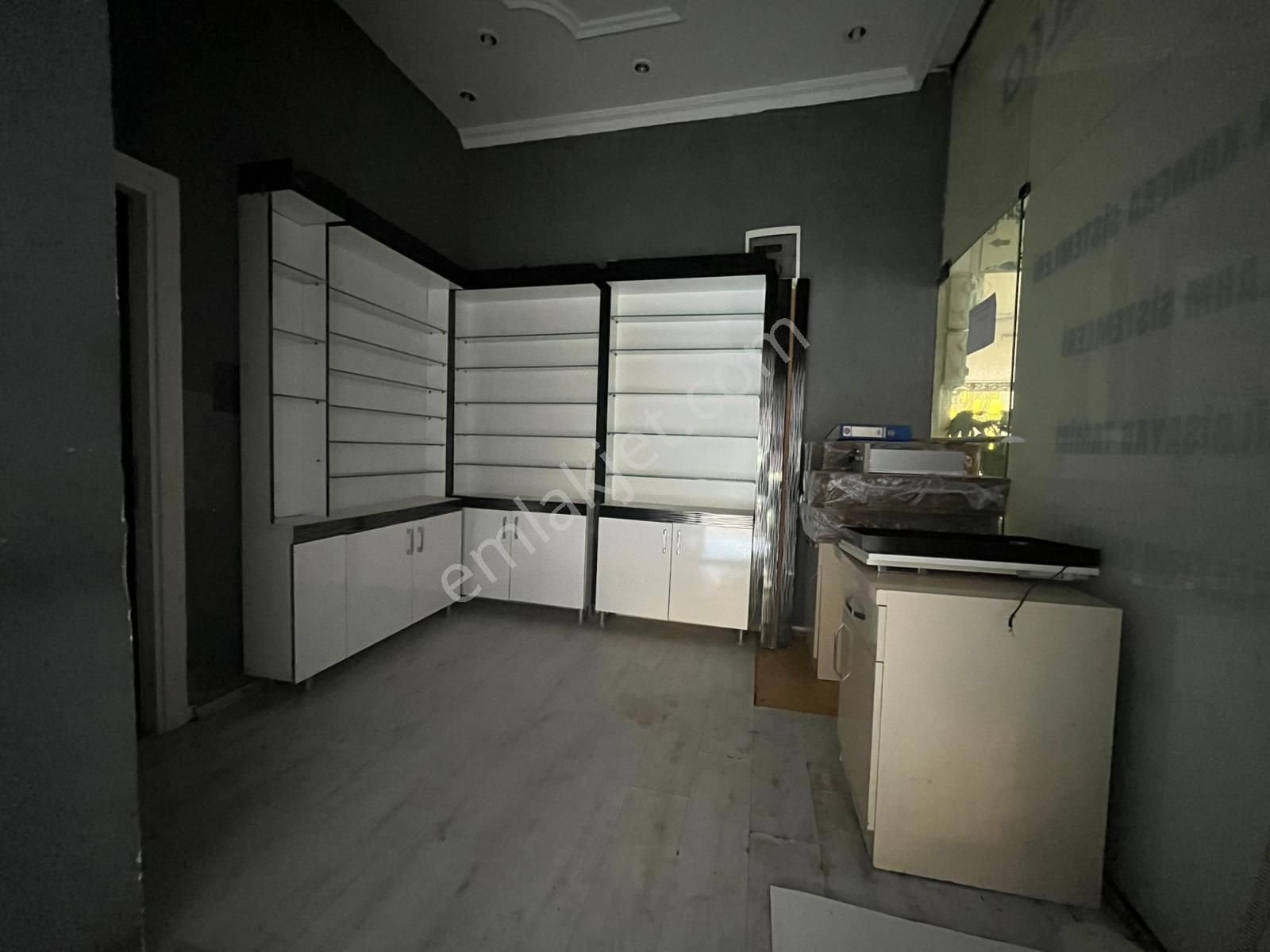 Alanya Postane Yanında Kiralık Ofis Veya İş Yeri - Görsel 13