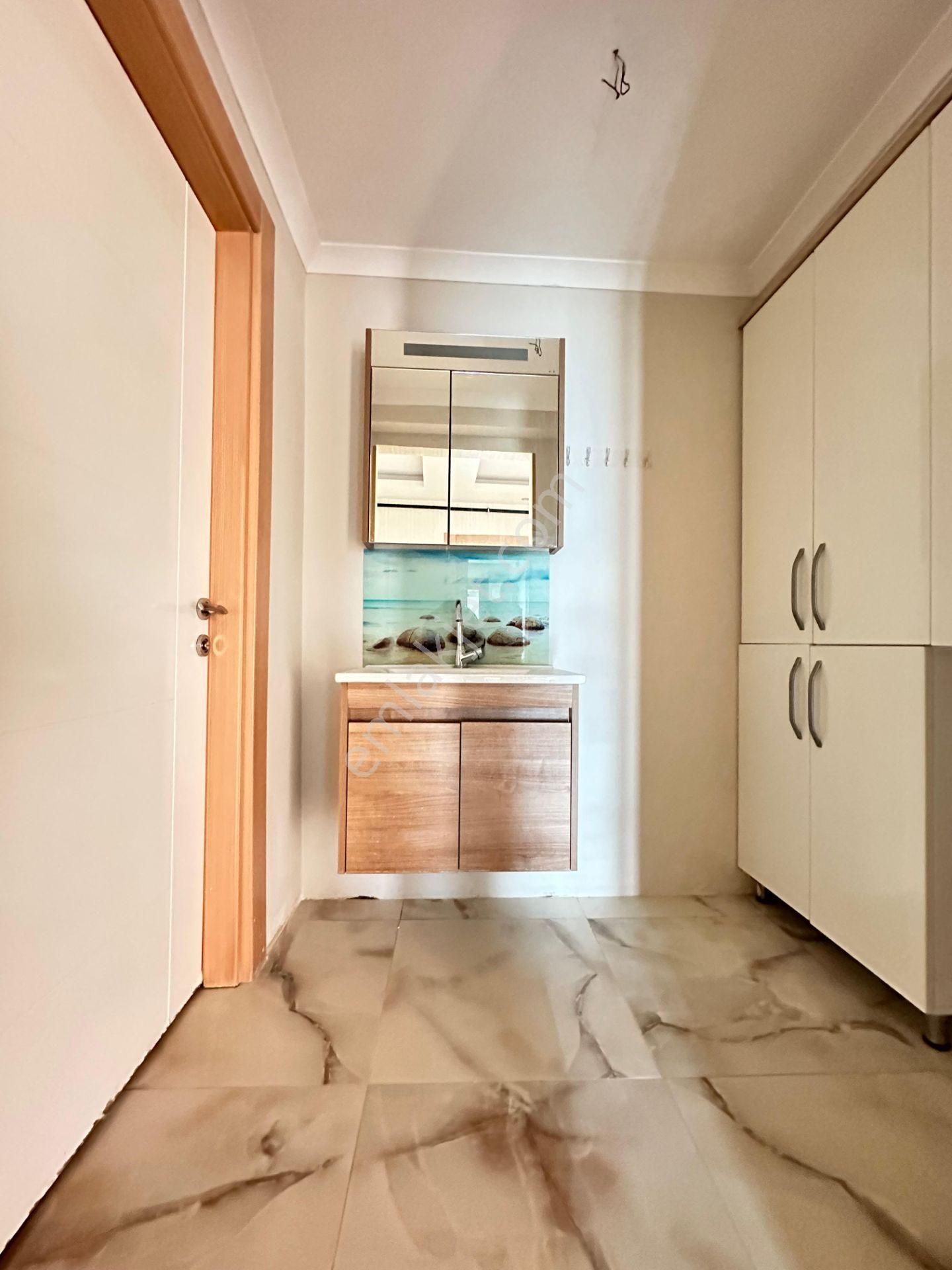 Pursaklar Mehmet Zengin Emlak'tan Otoparklı Çift Banyolu 5.kat 4+1 Lüks Sitede Daire - Görsel 30