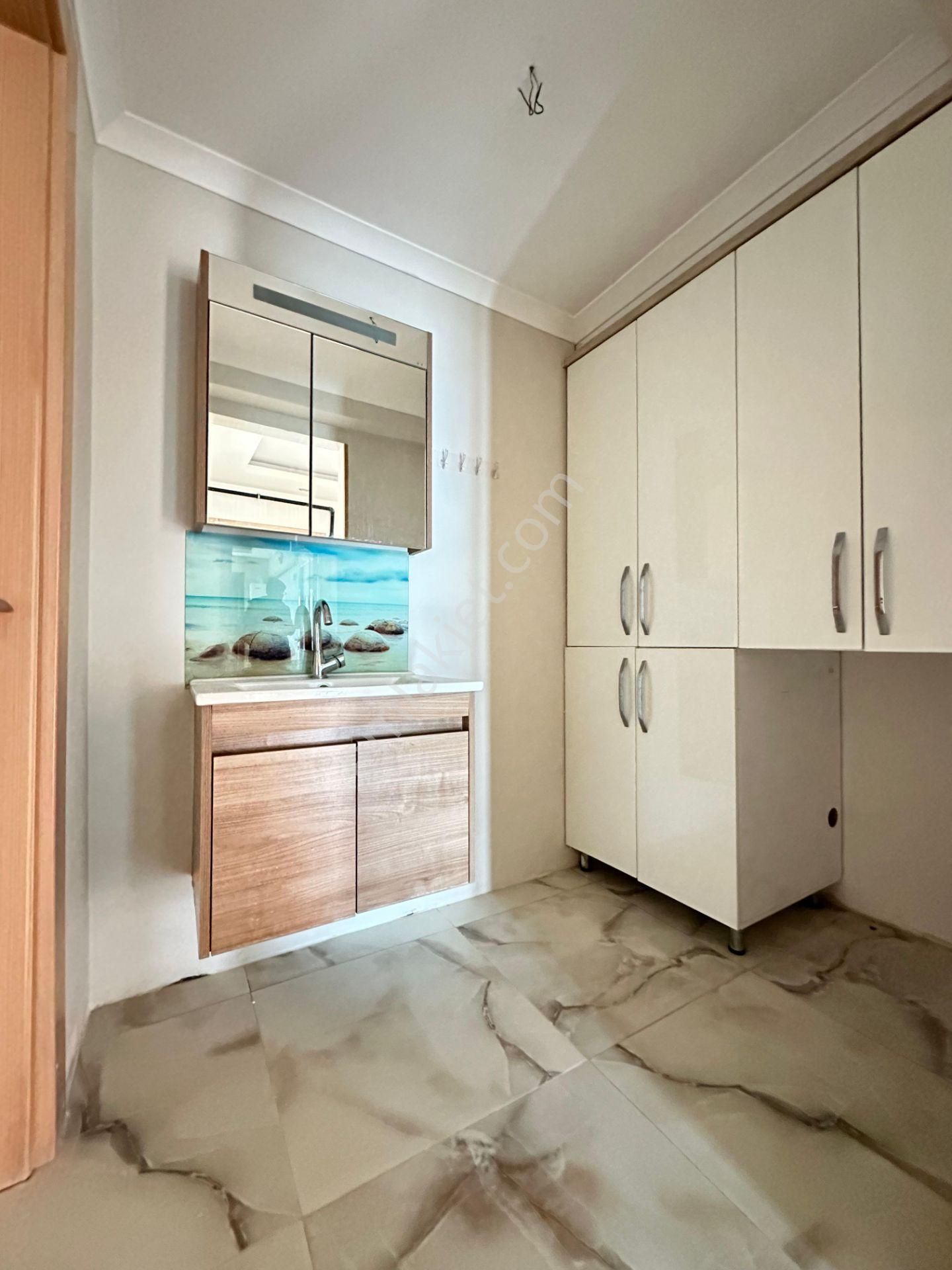 Pursaklar Mehmet Zengin Emlak'tan Otoparklı Çift Banyolu 5.kat 4+1 Lüks Sitede Daire - Görsel 37