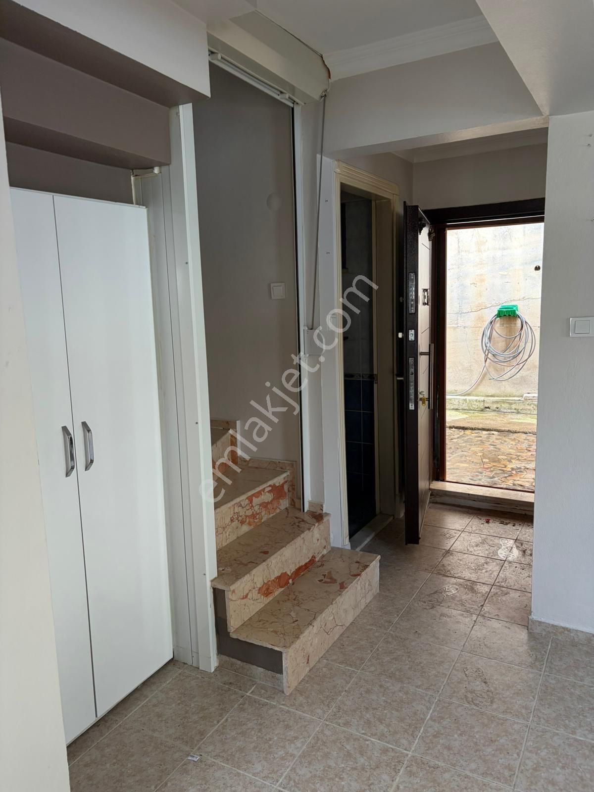 Eu Gayrimenkulden Havuzlu Site İçerisinde 2+1 Villa - Görsel 15