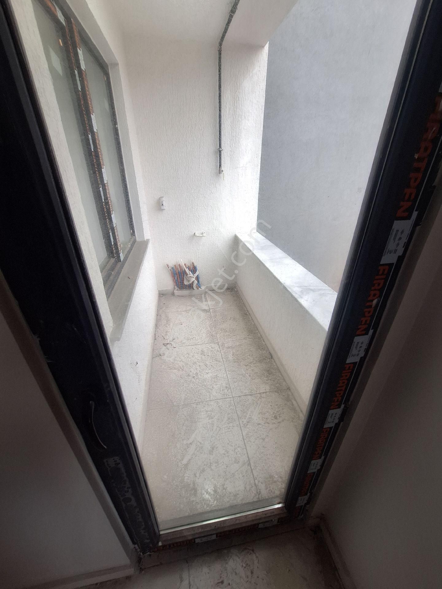 Merkezi Konumda, Üniversite Ve Belediyeye Yakın 3+1 Satılık Daire - Görsel 6