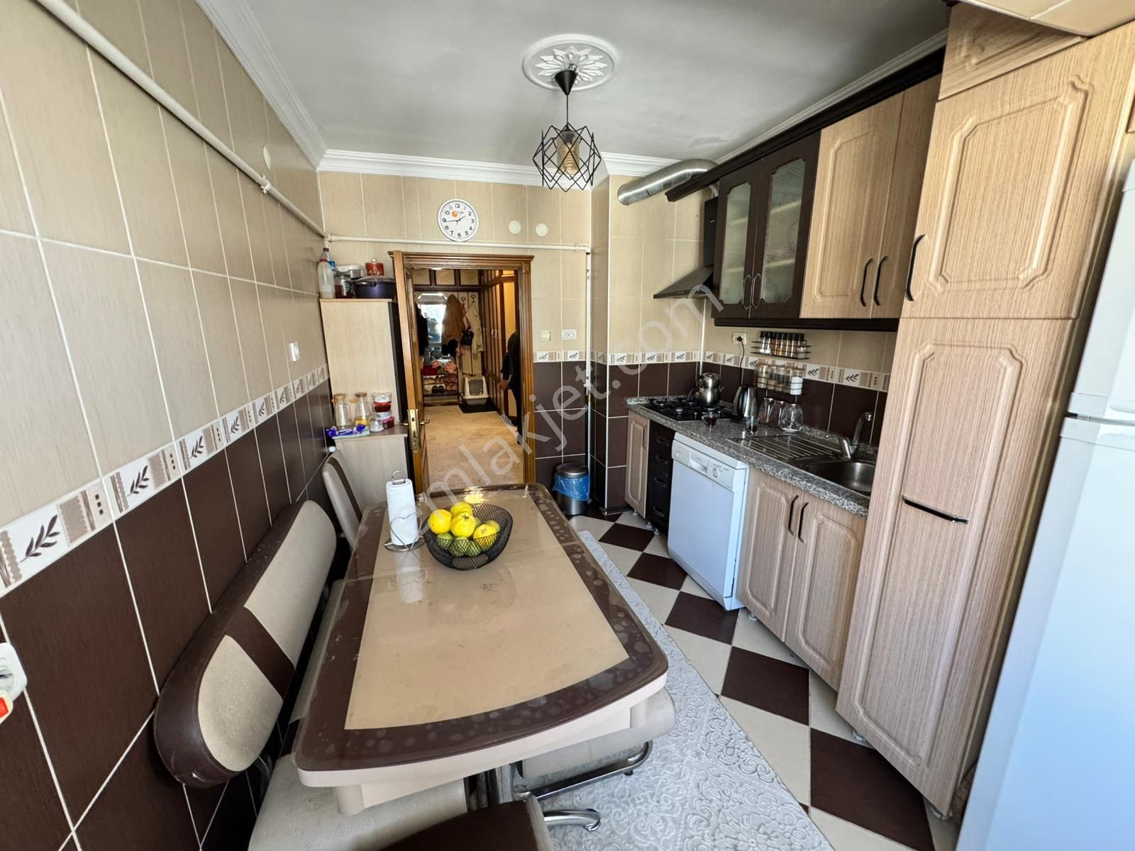 Bilgen Vatan'dan Yeşiltepe'de İçerisi Masrafsız Ön Cephe Geniş M2 Satılık Fırsat 3+1 Daire - Görsel 5