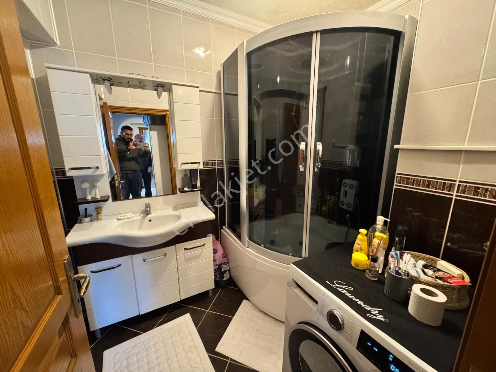 Bilgen Vatan'dan Yeşiltepe'de İçerisi Masrafsız Ön Cephe Geniş M2 Satılık Fırsat 3+1 Daire - Görsel 24