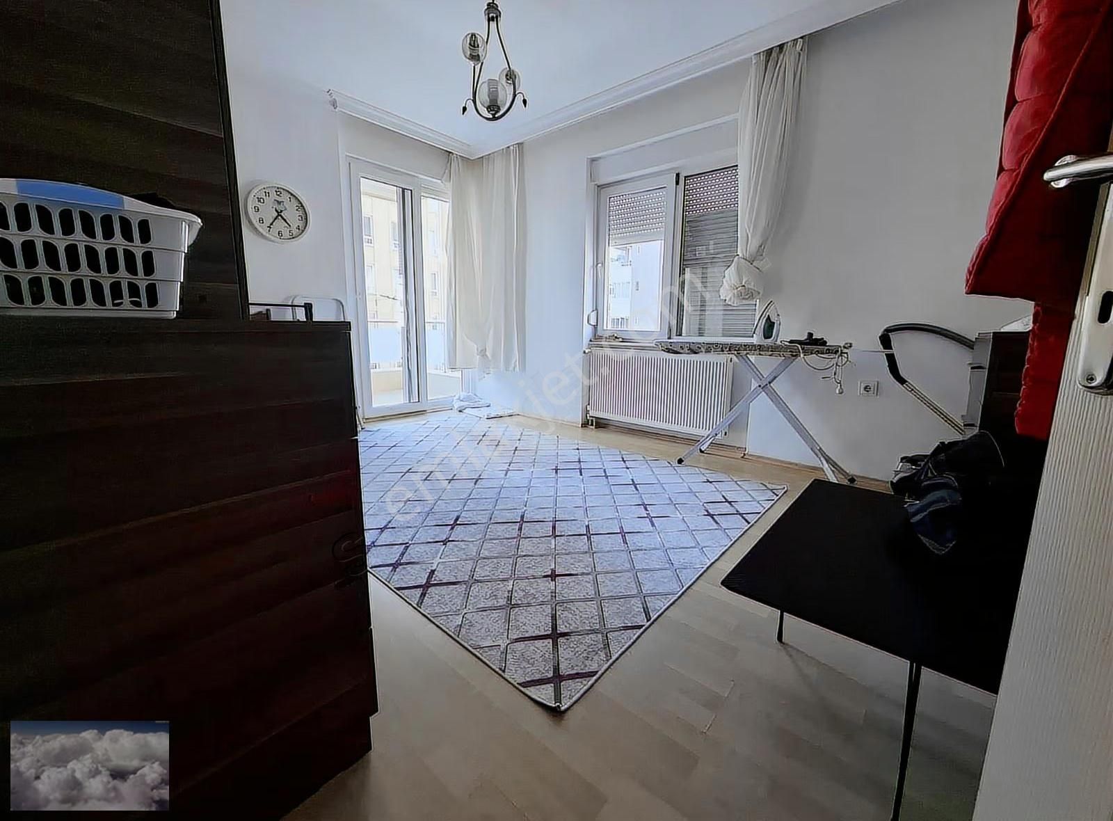 Konyaaltı Altınkum Denize Yüryüş Mesafesinde Satılık Ara Kat 3+1 - Görsel 11