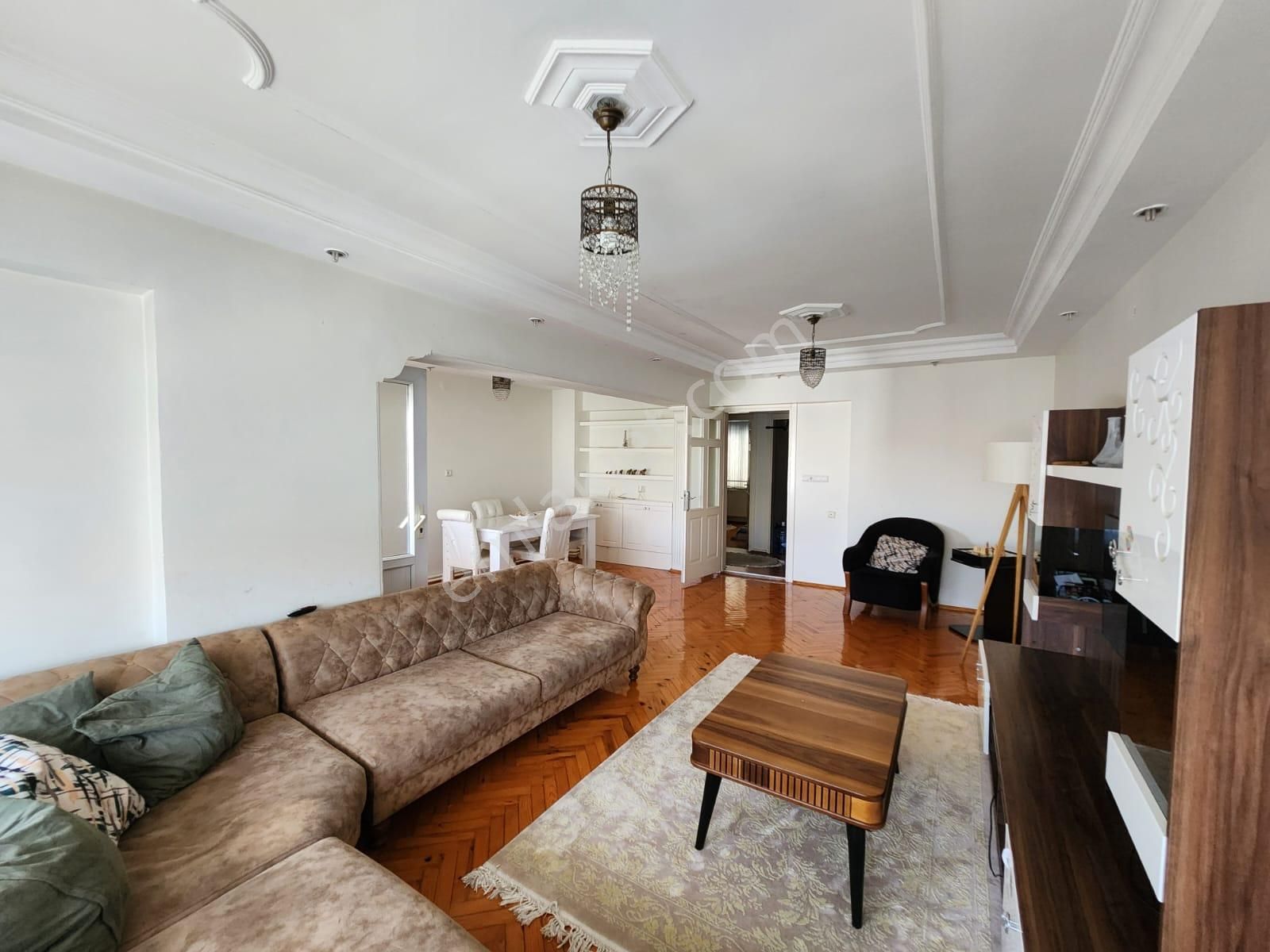 Değirmenönünde Geniş Dubleks Daire - Görsel 11