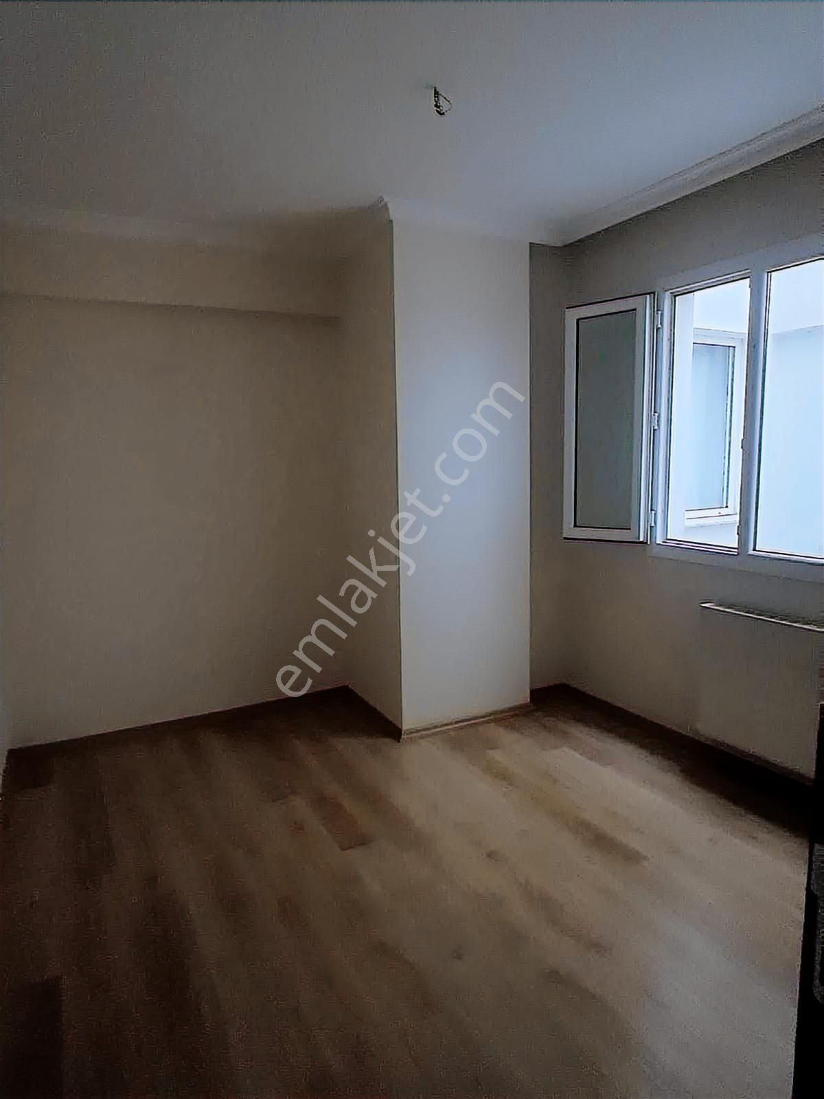 Yeni Girne Caddesi Medıcalpoınt Yakını 4+1 Satılık Dubleks Daire - Görsel 16