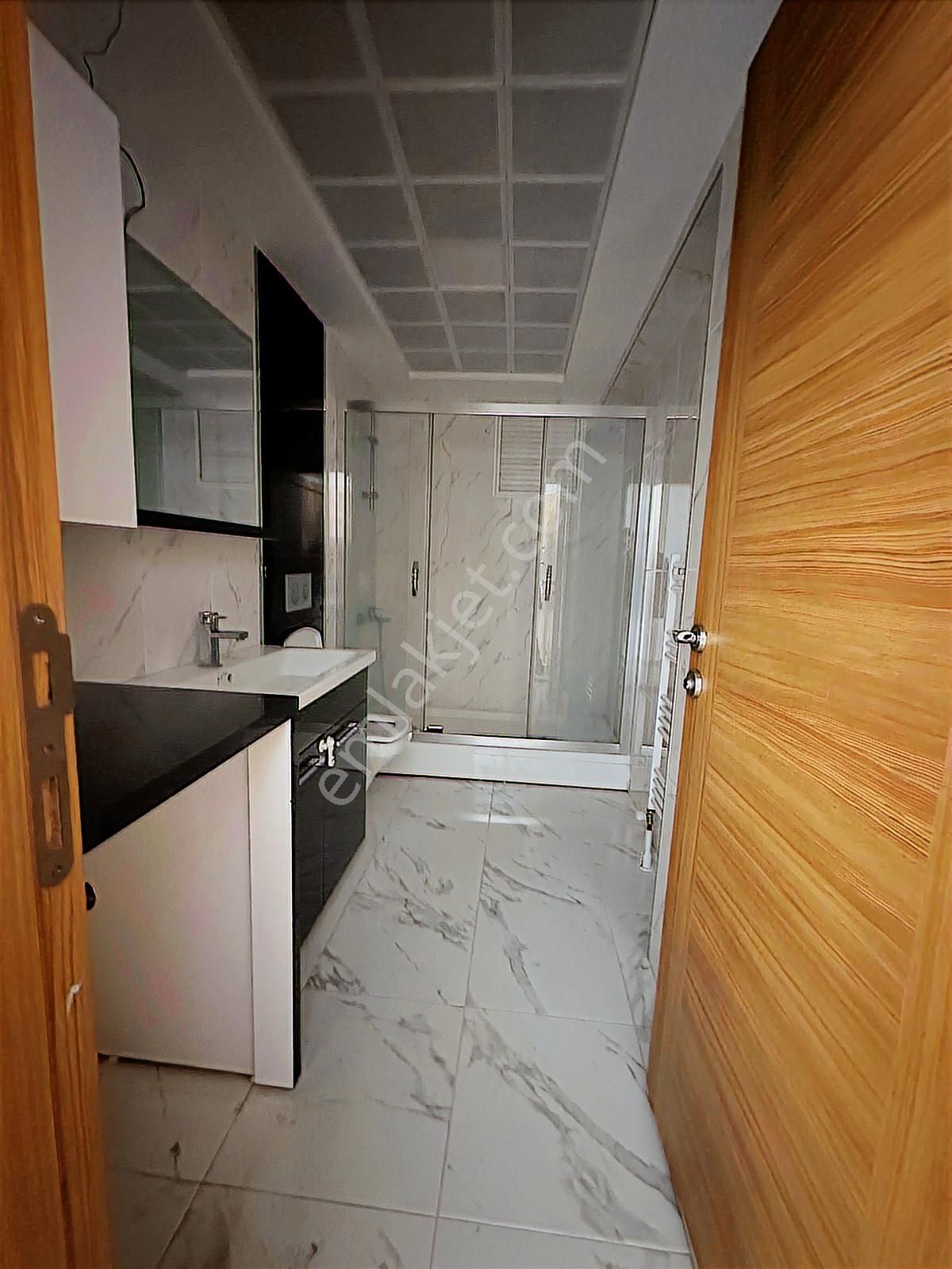 Bornova Yeşilova Trıo Lıfe 'ta Harıka Şehır Manzaralı 2+1 - Görsel 20