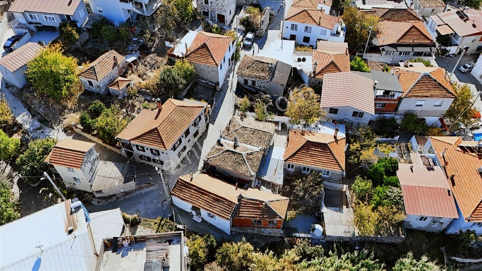 Urla Özbek'te Taş Ev - Kristal Vega - Görsel 3