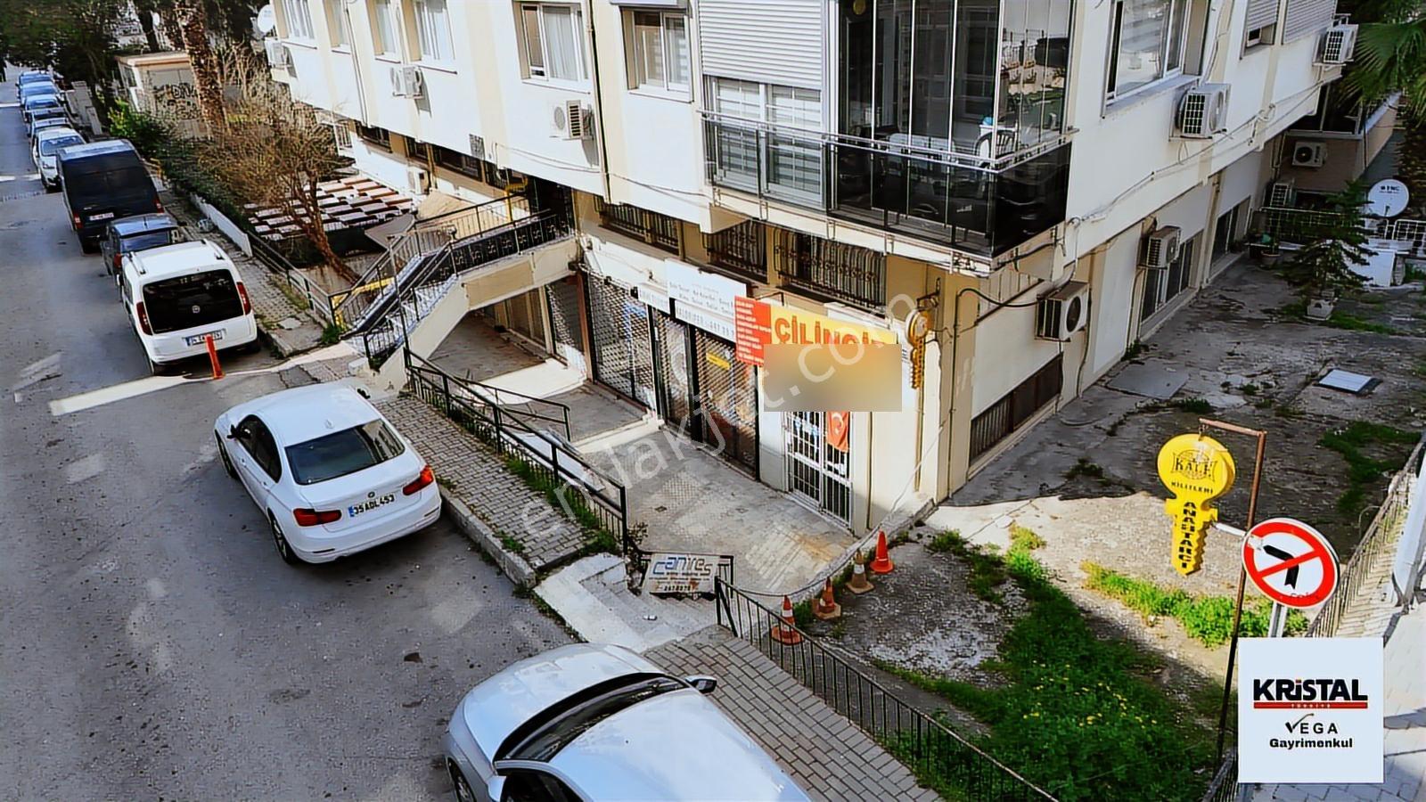 Güzelyalı Mah. Köşe Konumda Yatırımlık Dükkan - Kristal Vega - Görsel 4