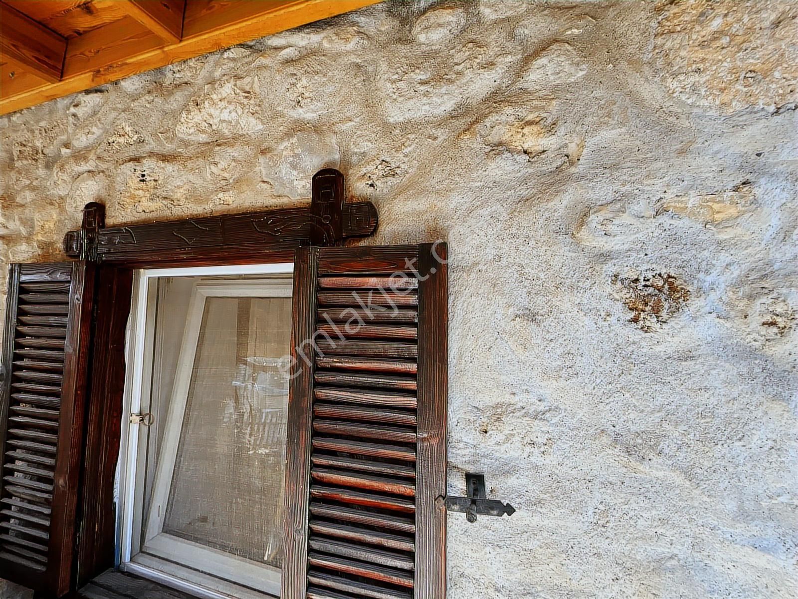 Urla Özbek'te Taş Villa - Kristal Vega - Görsel 22