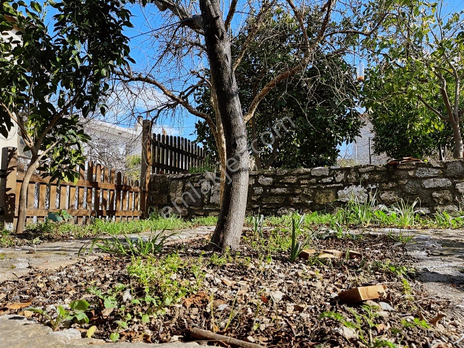 Urla Özbek'te Taş Villa - Kristal Vega - Görsel 20