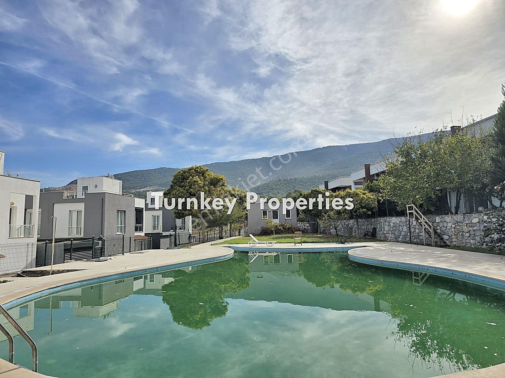 Meteş Mahallesinde Satılık 5+1 Müstakil Villa