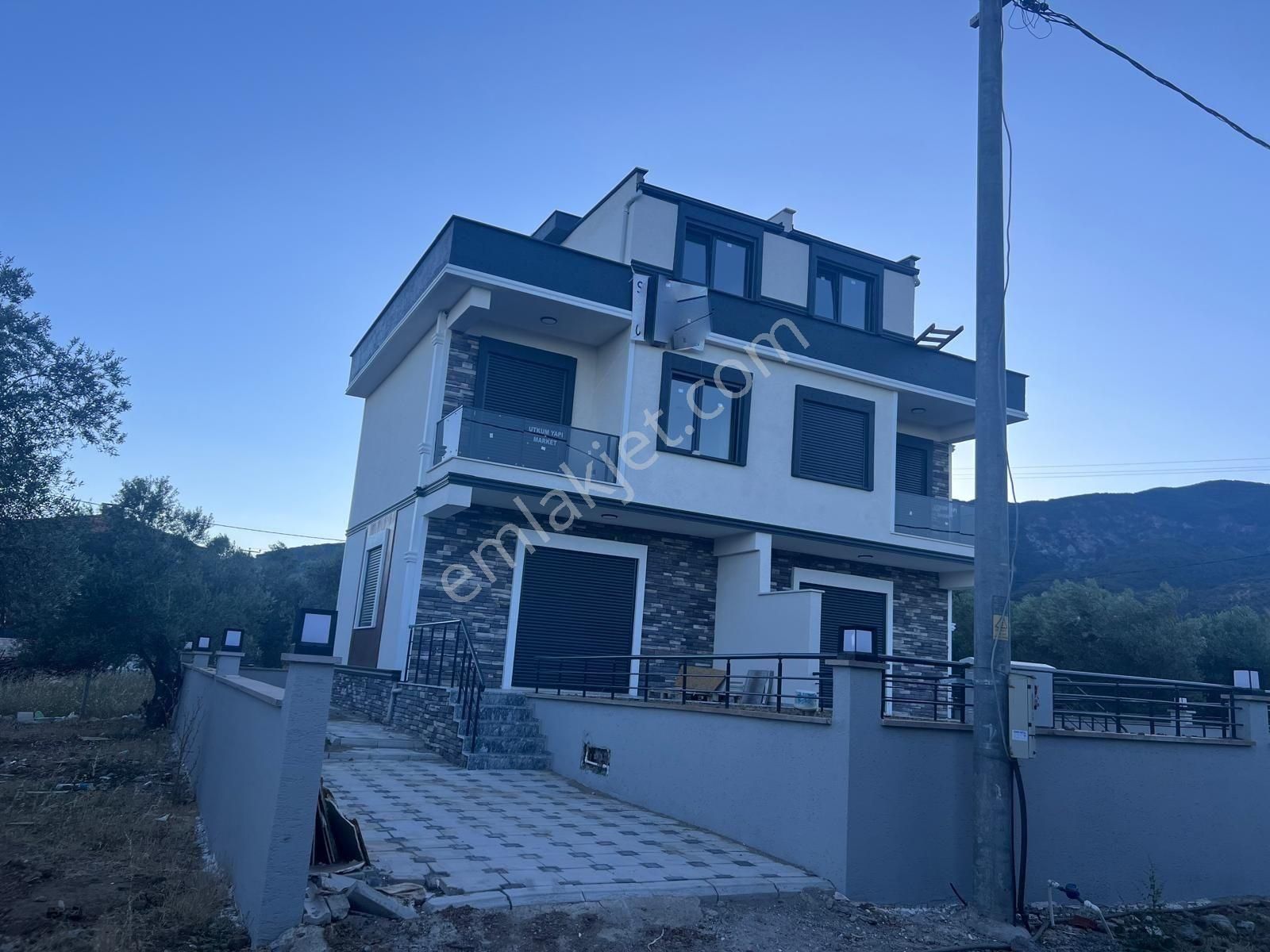 ♾️ Denizden Güre'de ♾️ 4+1 Ultra Lüks Satılık Tripleks Villa. - Görsel 5