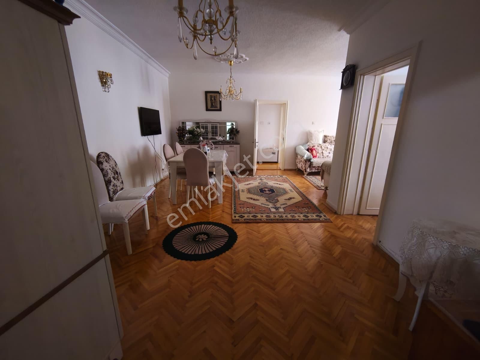 Aydınlıkevlerin Kalbinde Kentsel Dönüşüme Girmiş 2+1 Daire - Görsel 11