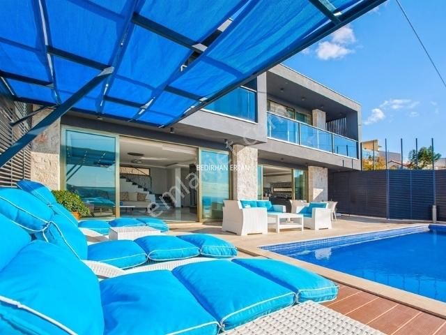 Kalkan'da Ultra Lüks Belgeli Yüksek Getirili 2 Villa - Görsel 4