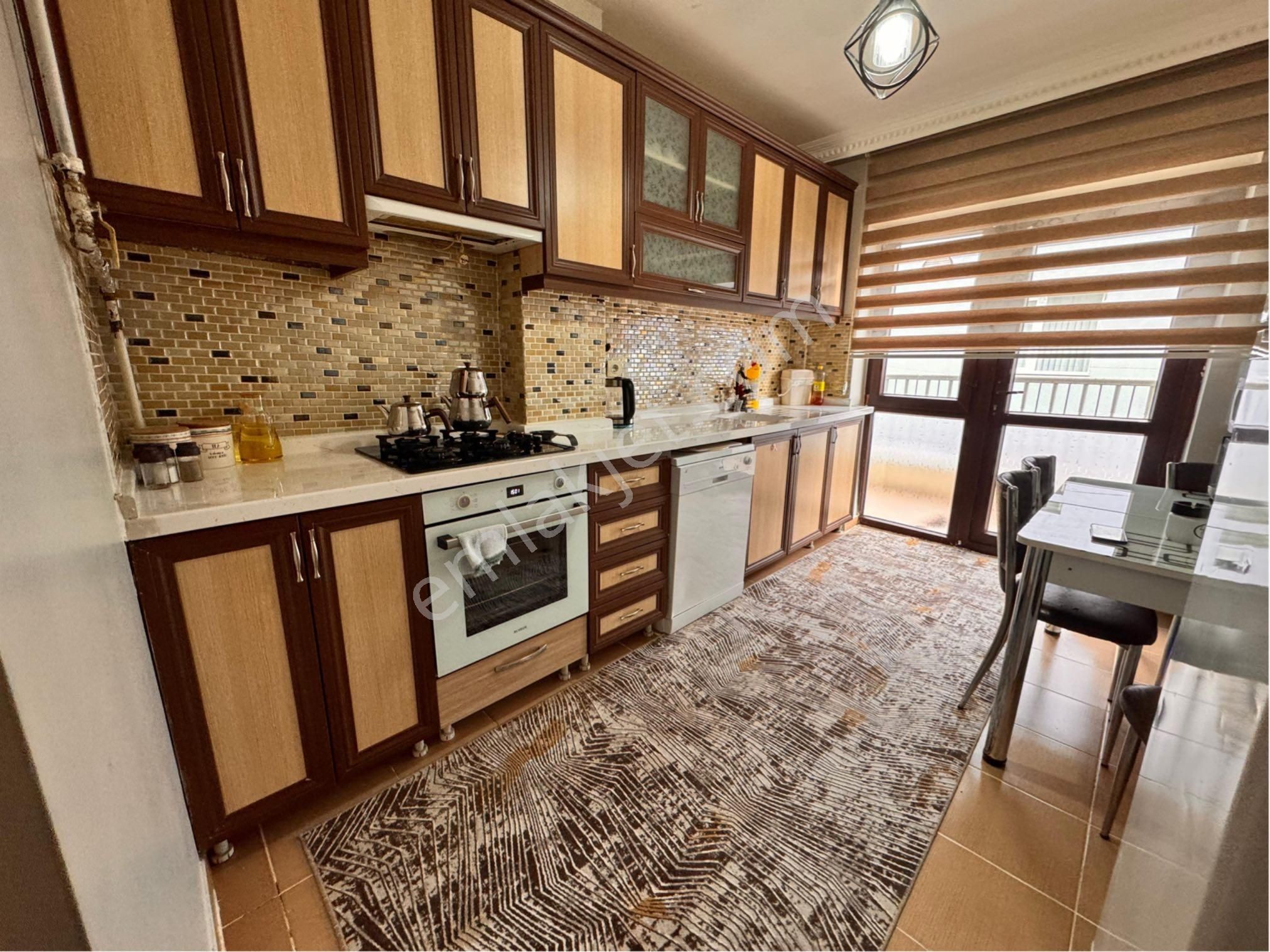 Tekin Emlaktan Ovacık Manzaralı Asansörlü İskanlı Katta 130 M2 Kök Tapu Fırsat Dairesi !!!!