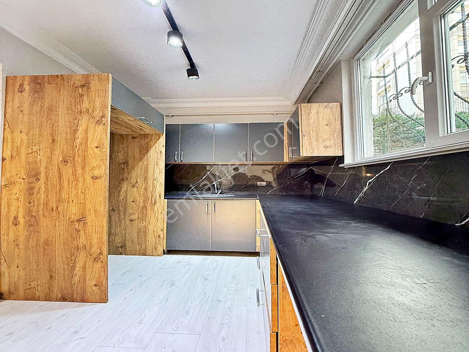 Esenyurt Akevler Mahallesin'de Acil Satılık 2+1 Bahçe Katı !!! - Görsel 12