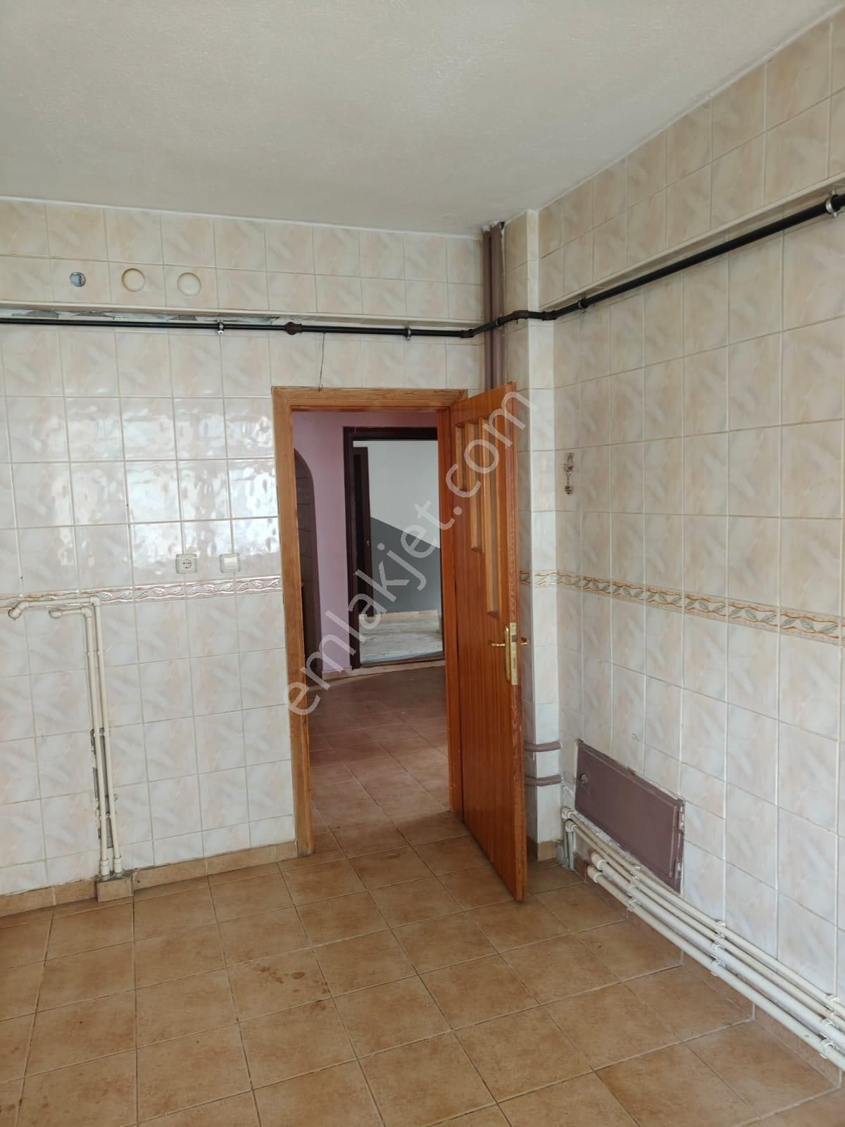 İstanbul Yolu Kent Gross Market Arkası 3+1 Çok Büyük Arakat Yabancıya Olur Kiralık Daire - Görsel 22