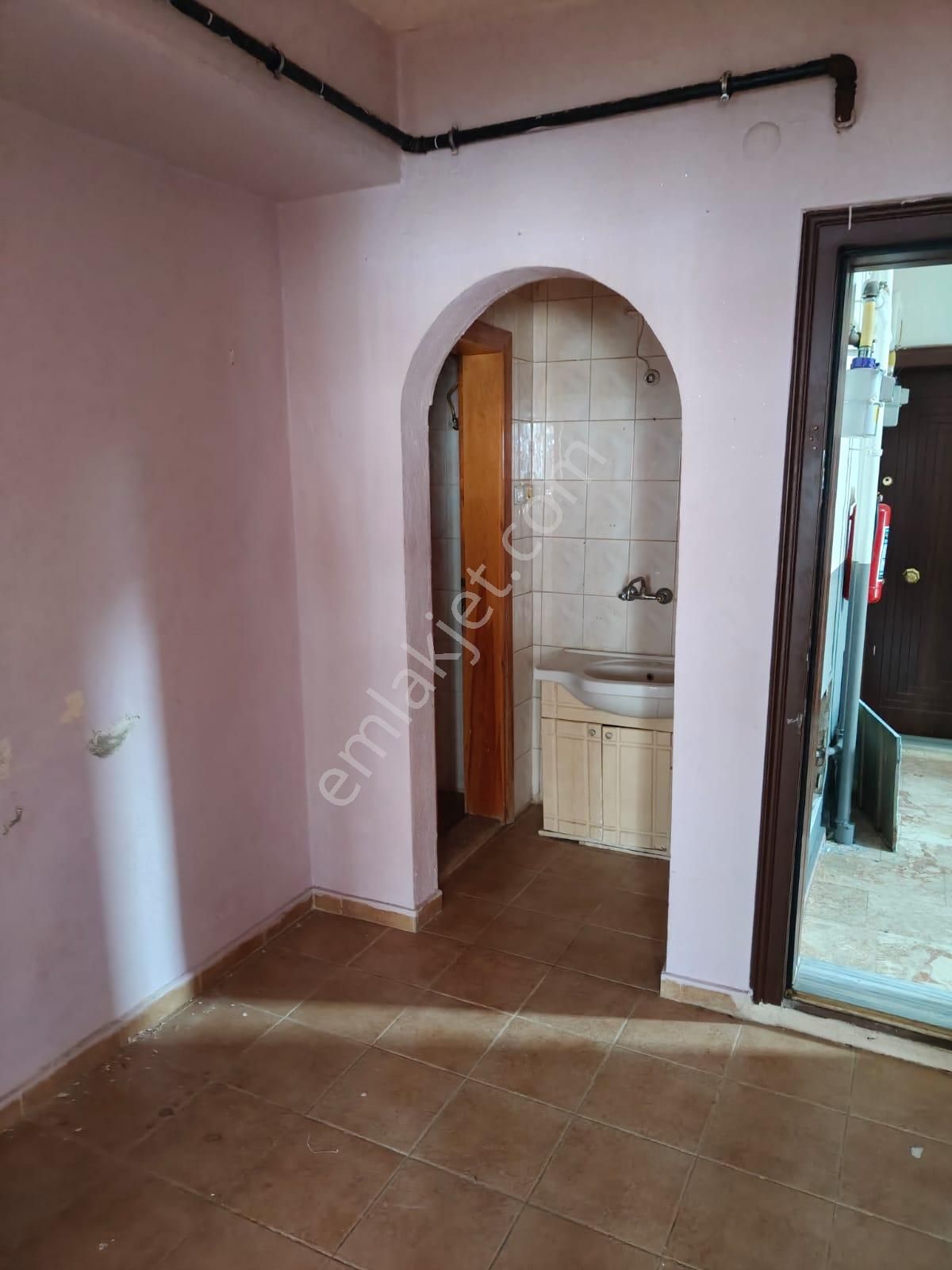 İstanbul Yolu Kent Gross Market Arkası 3+1 Çok Büyük Arakat Yabancıya Olur Kiralık Daire - Görsel 29