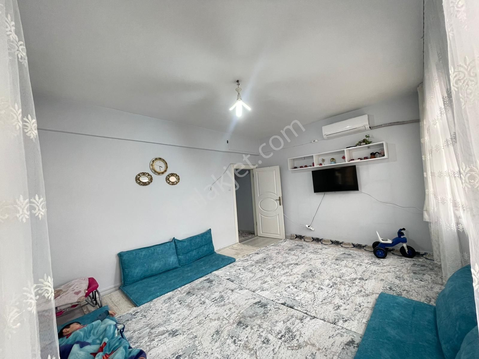 Huzurevleri Cami Köşesinde Satılık 2+1 Daire - Görsel 4